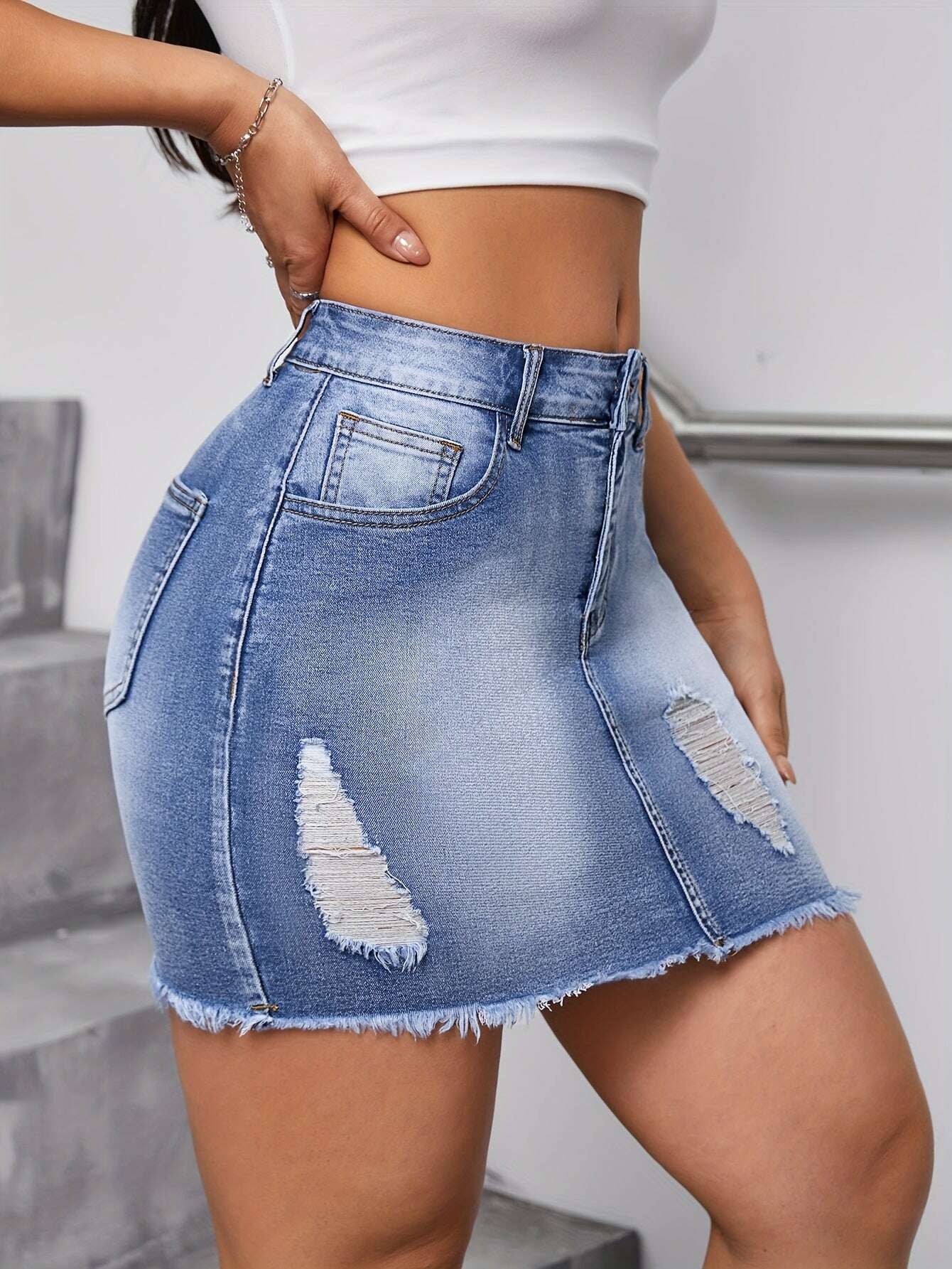 0e9826ab-b902-43cb-a6e8-45c97c963981