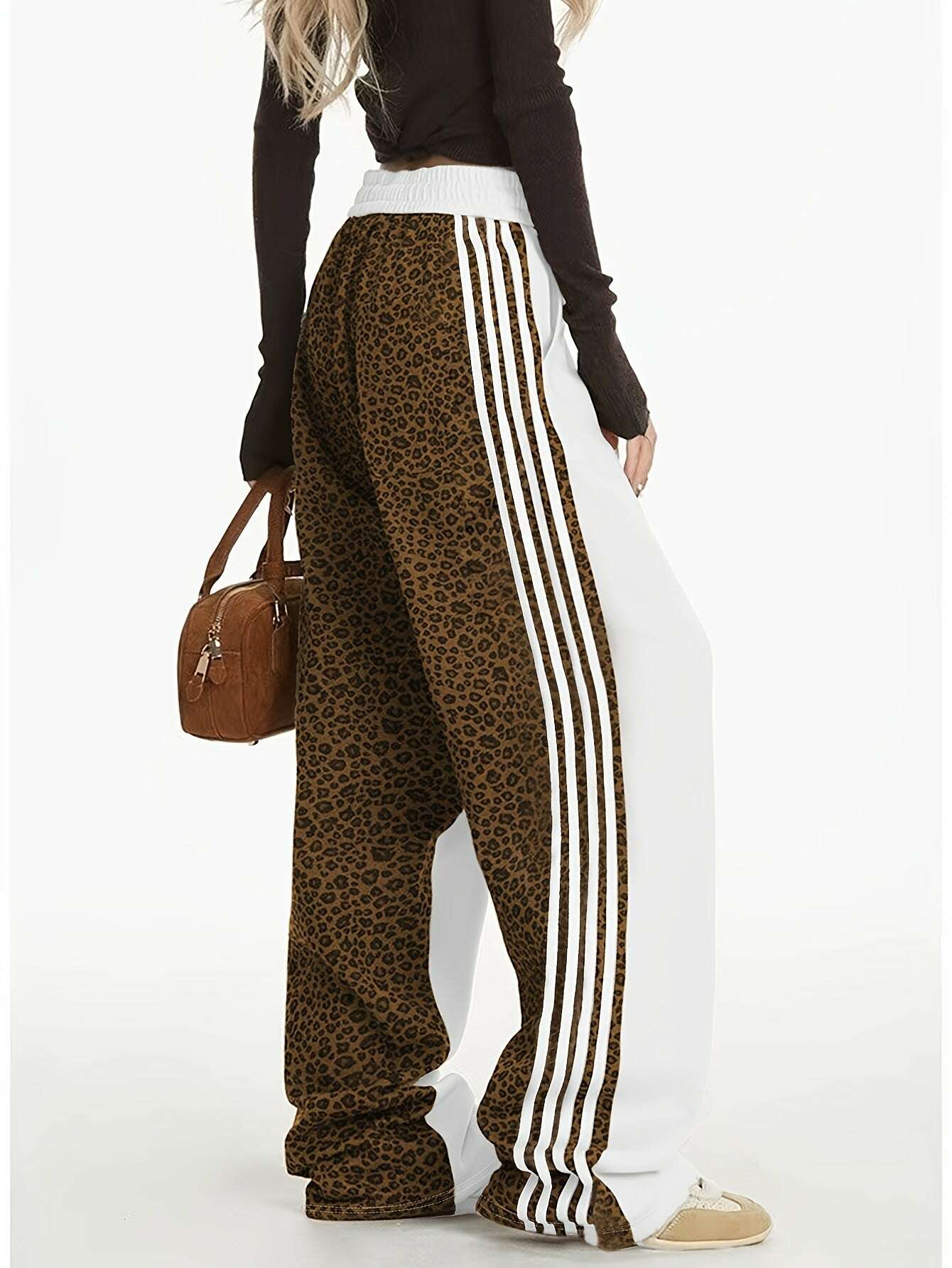 12880769-07ed-4ebd-b5db-715237561bd2