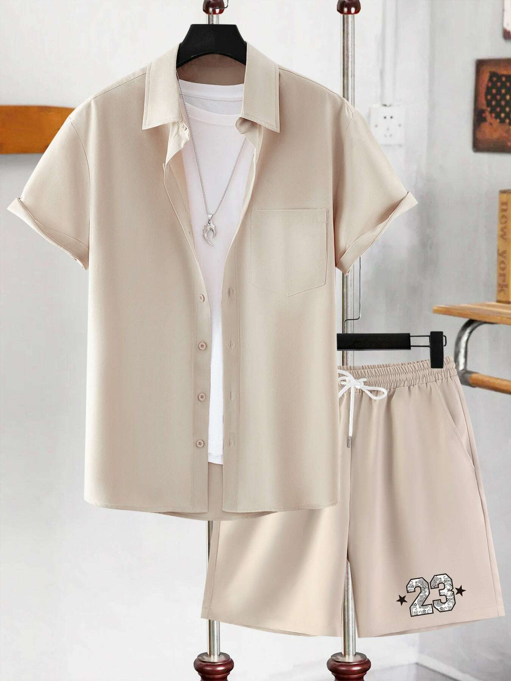 1684807631457-1383c0d633c245e6af8fb8ef8567fc61-goods