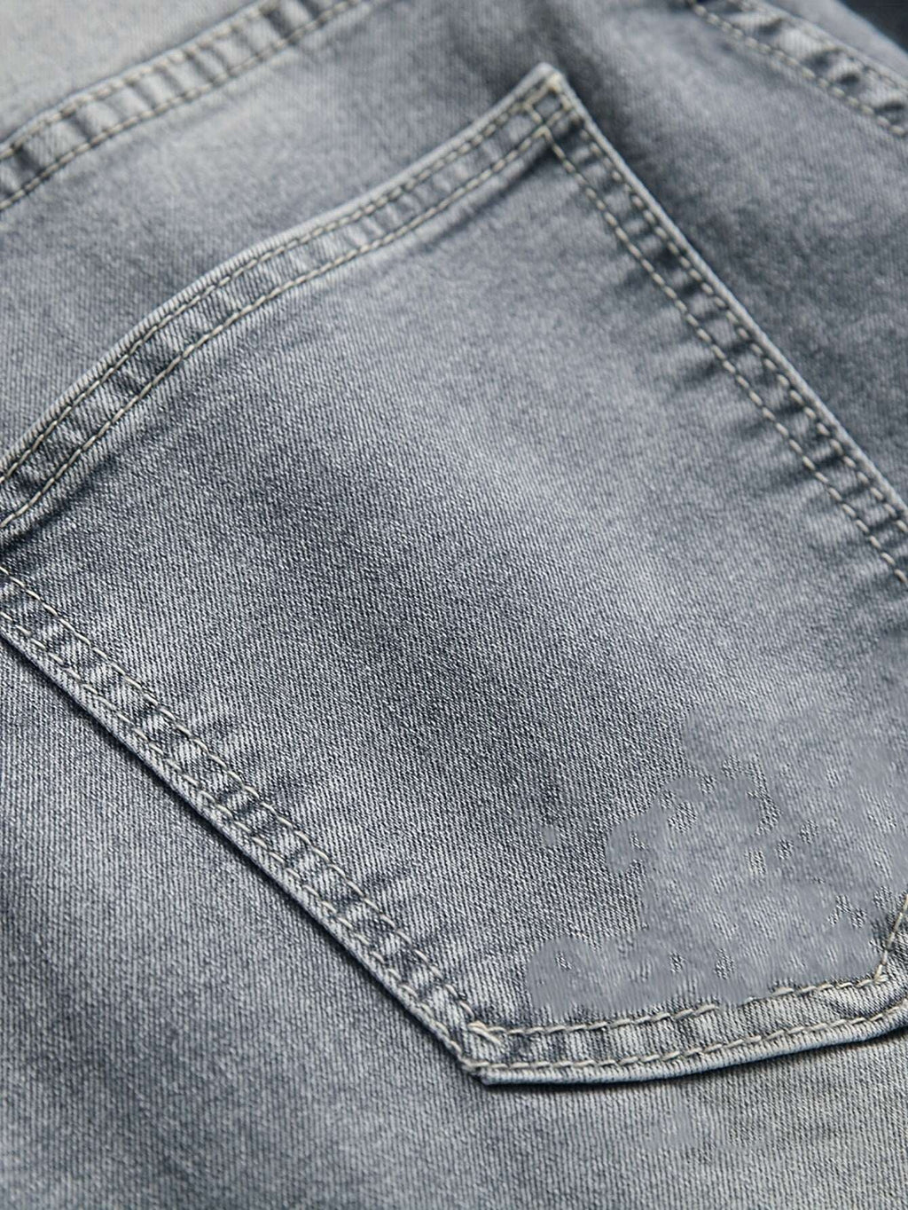 19971083-c0f7-43fa-8008-8c1794bdae78