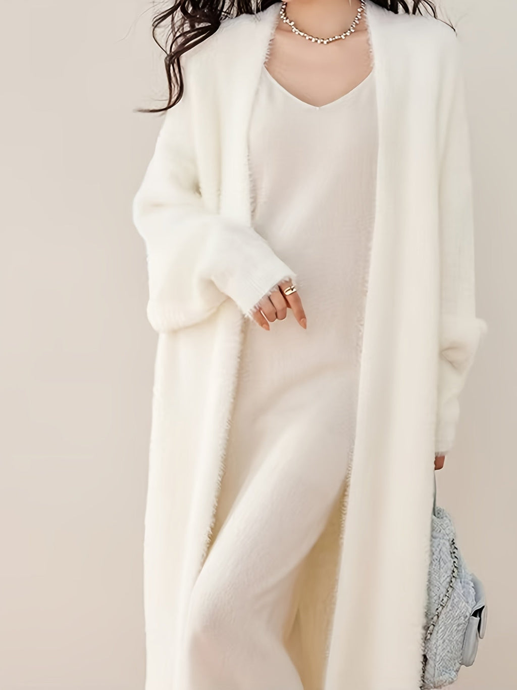 2025 Autumn/Winter New Arrival Mid-Length Buttonless Outerwear, Women's Fashion Korean Style Petite Lazy Look Faux Mink Soft White Cardigan   OAXG White / Asian S/M