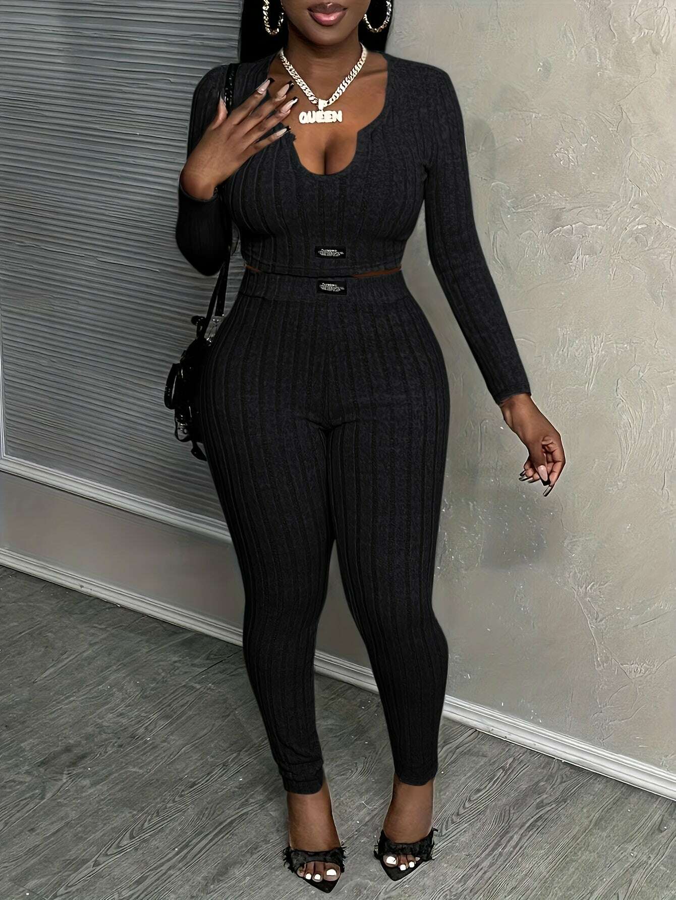 24adec02-16ff-4281-85f4-2f7164acf023