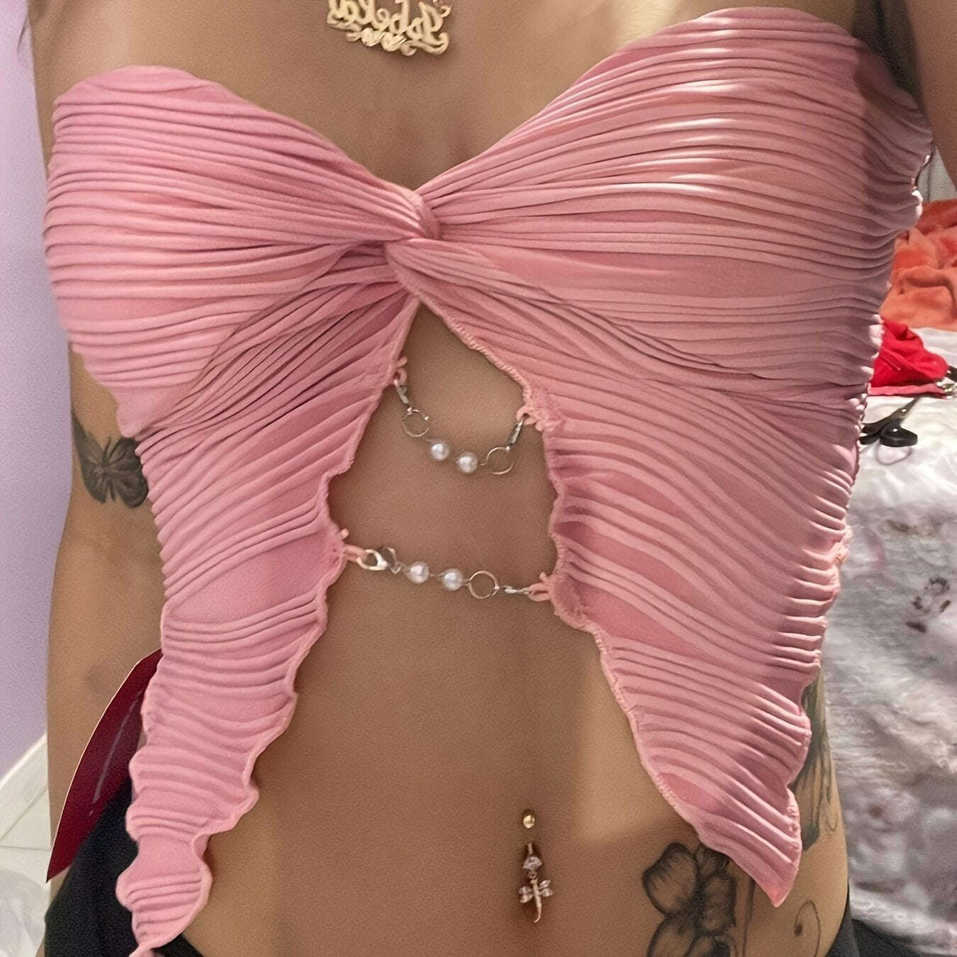 413ab078e4f2a42f8e711350568b863a_ab0ded592267