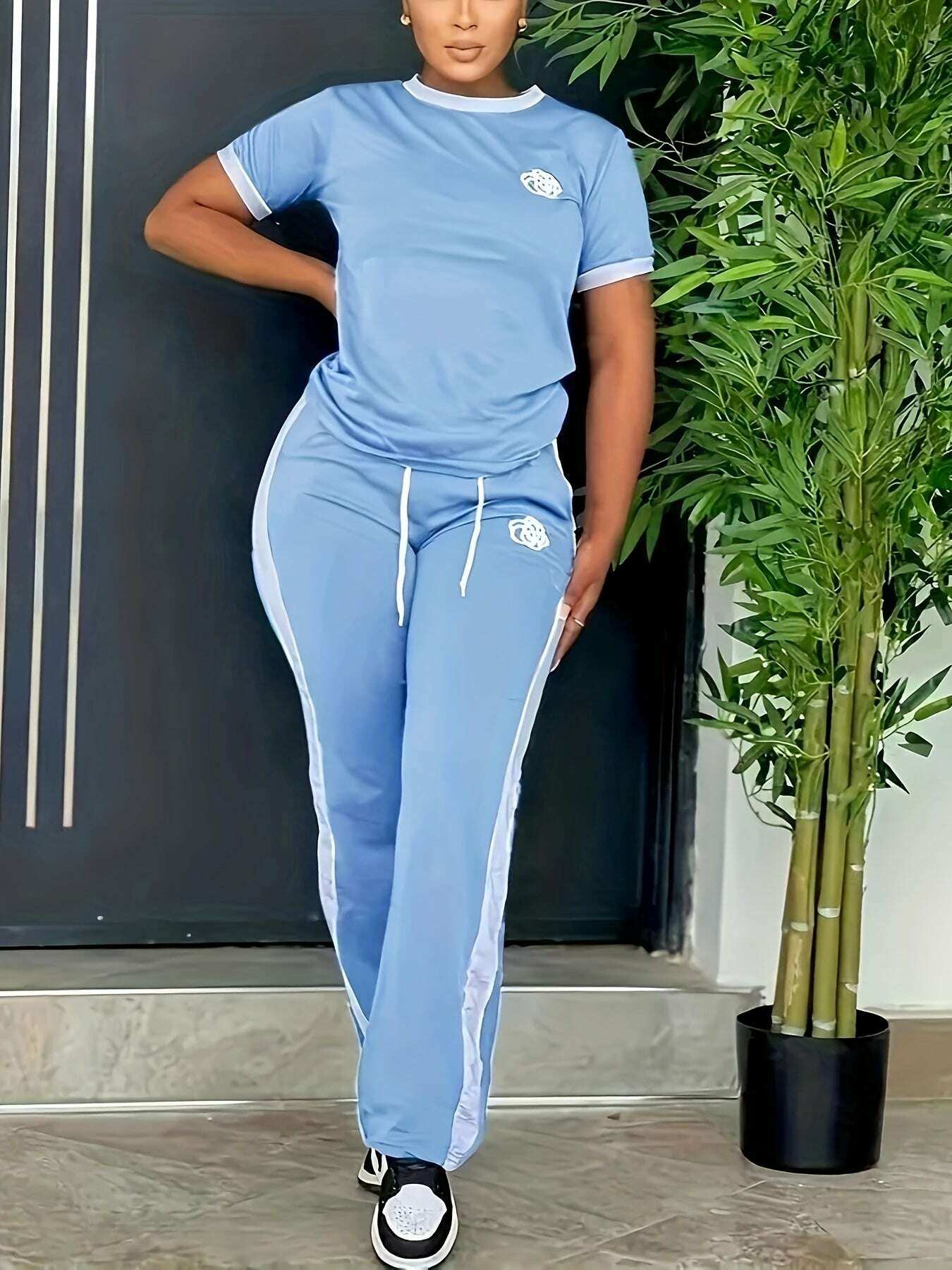 52eca7e0-41f7-451e-bcef-8e364da851de