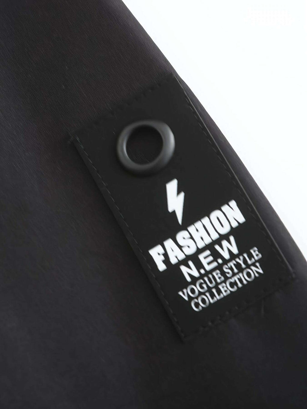 60acf612fd1e462bb69db9cff5e21f9a-goods