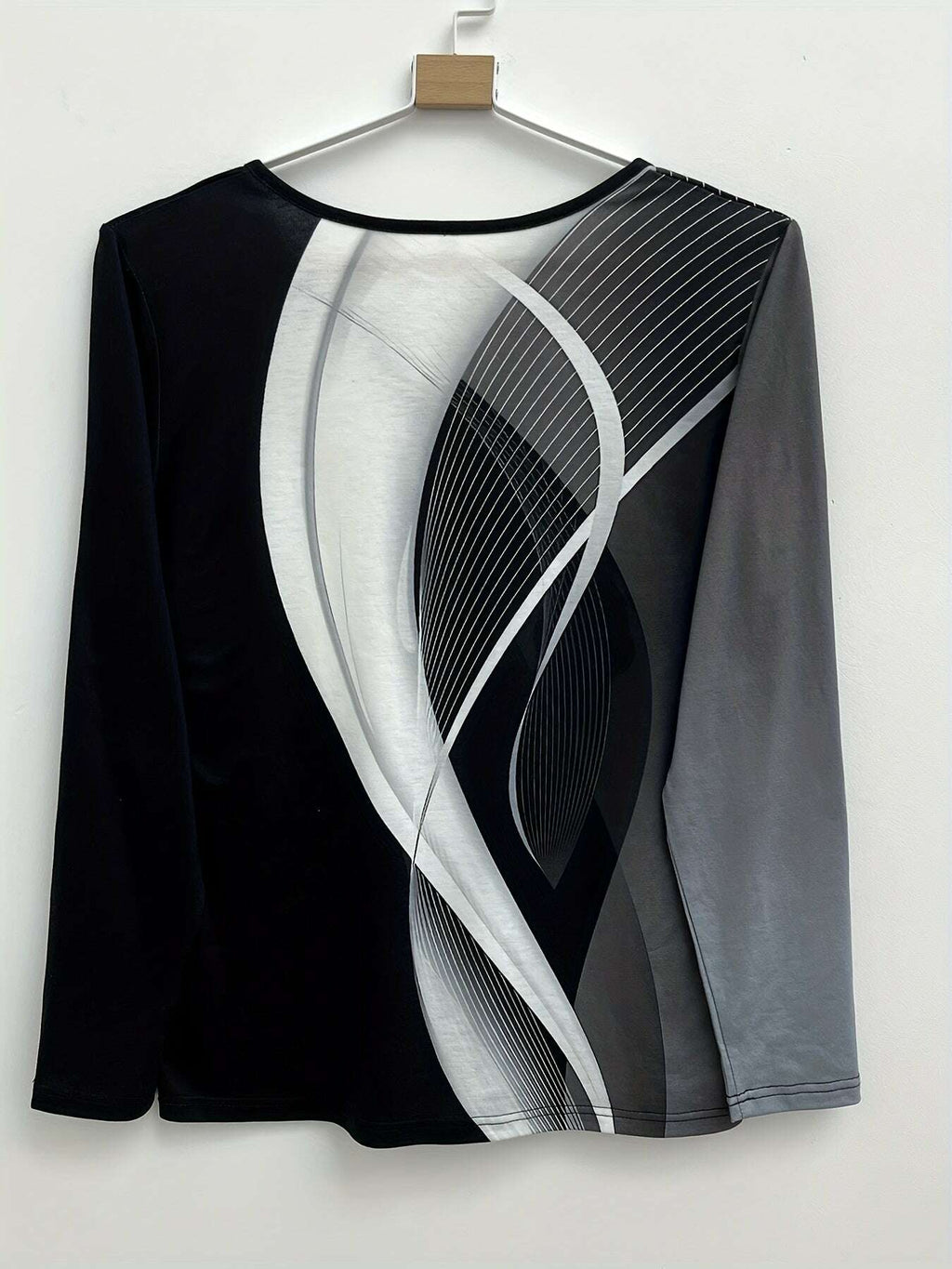 62d3aef1b81a2abc12f80ec3891e6551