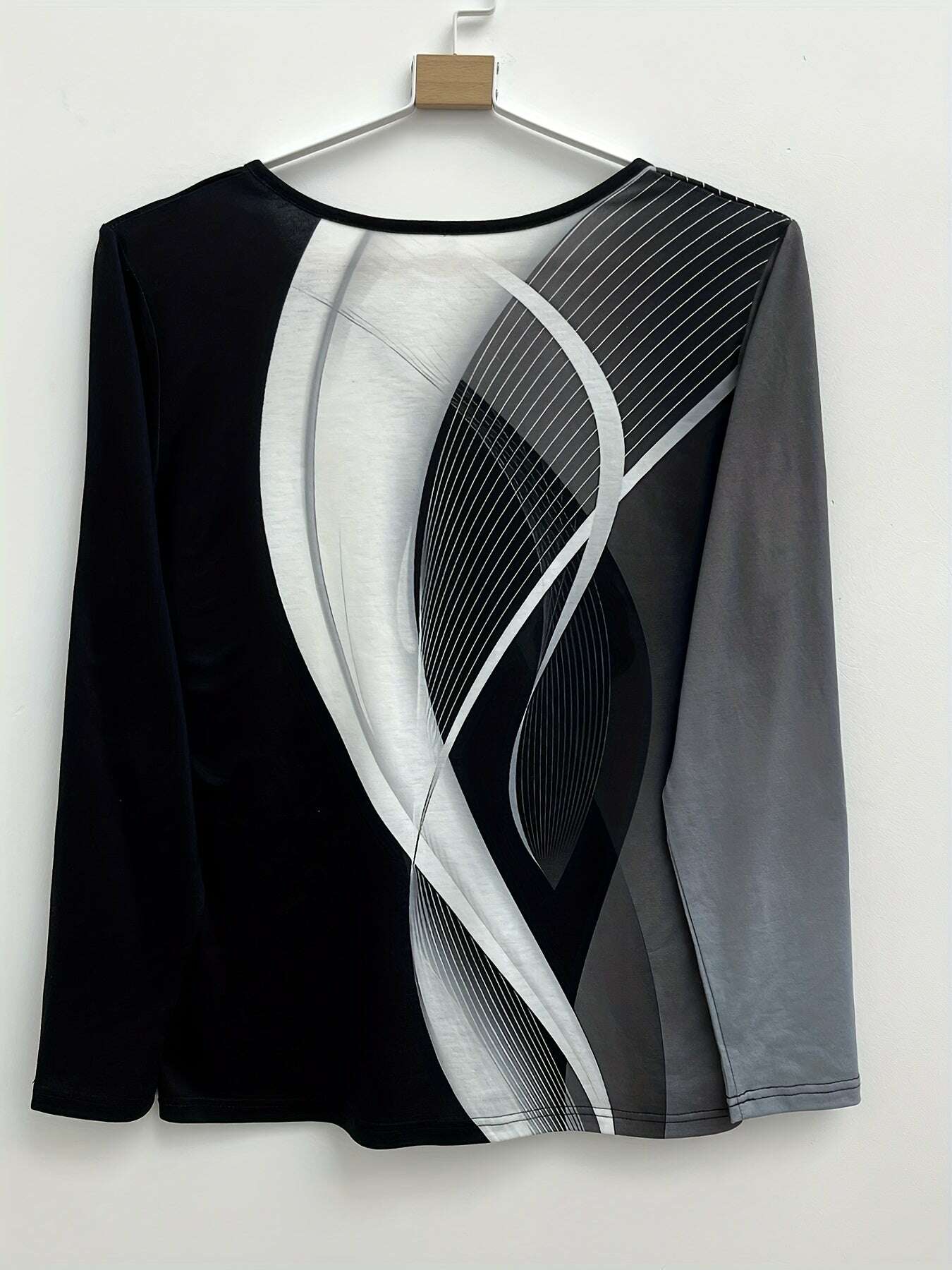 62d3aef1b81a2abc12f80ec3891e6551