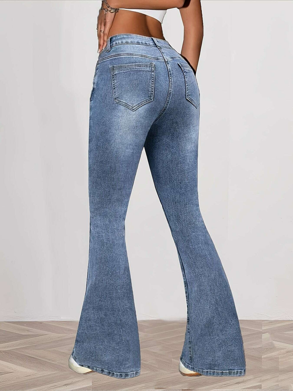 63e7e90f-d53e-4b42-8d60-7a52702c63ea