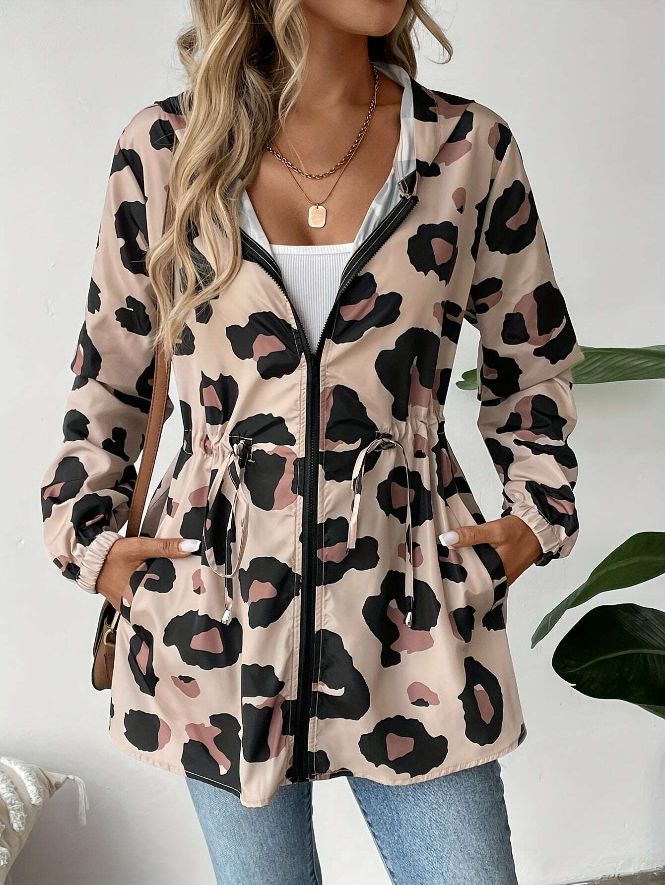 6e67e7f5-fcfd-4cb7-a589-10680d8a23c7