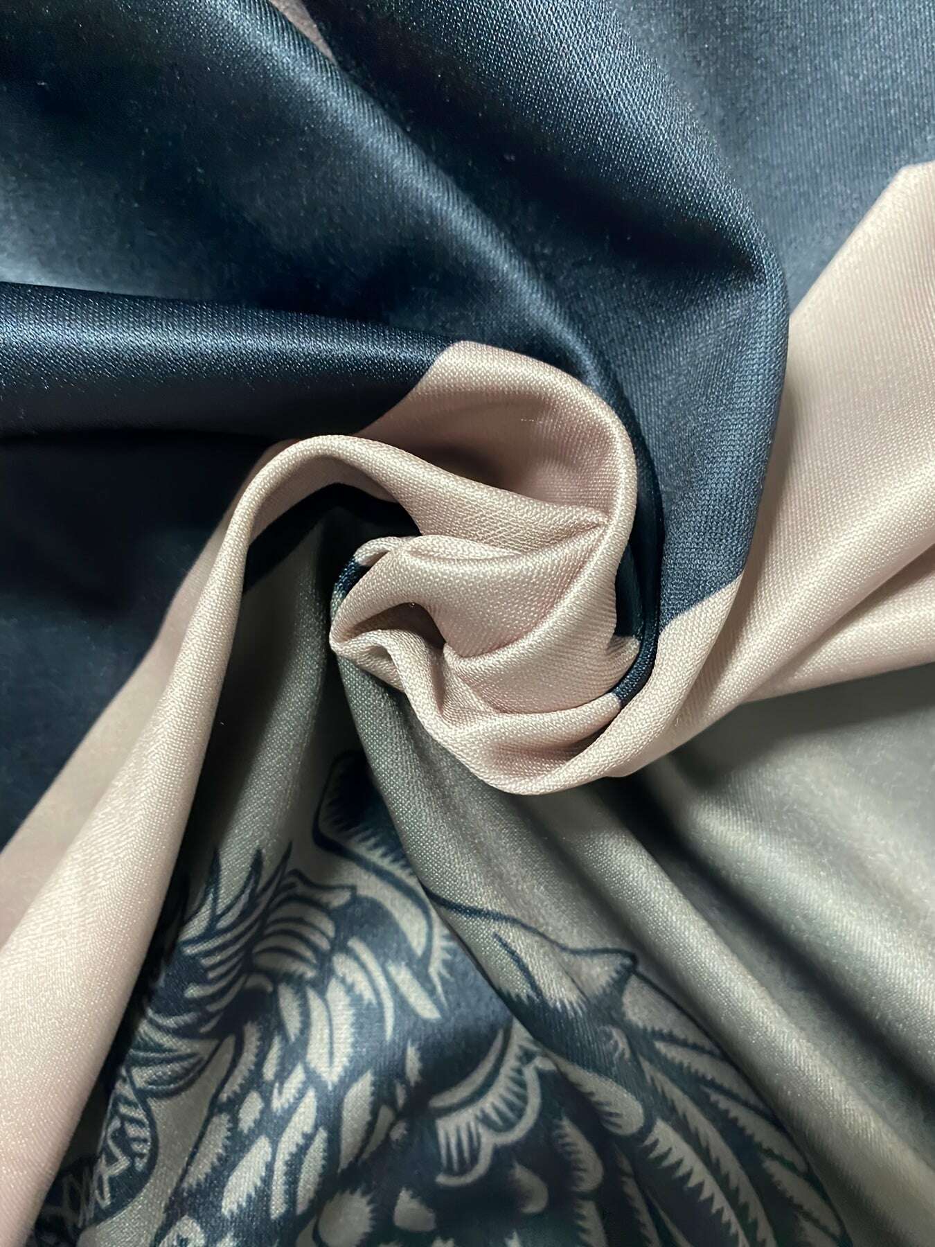 7edac264-933a-4fb1-87aa-a25d9ac18ca8