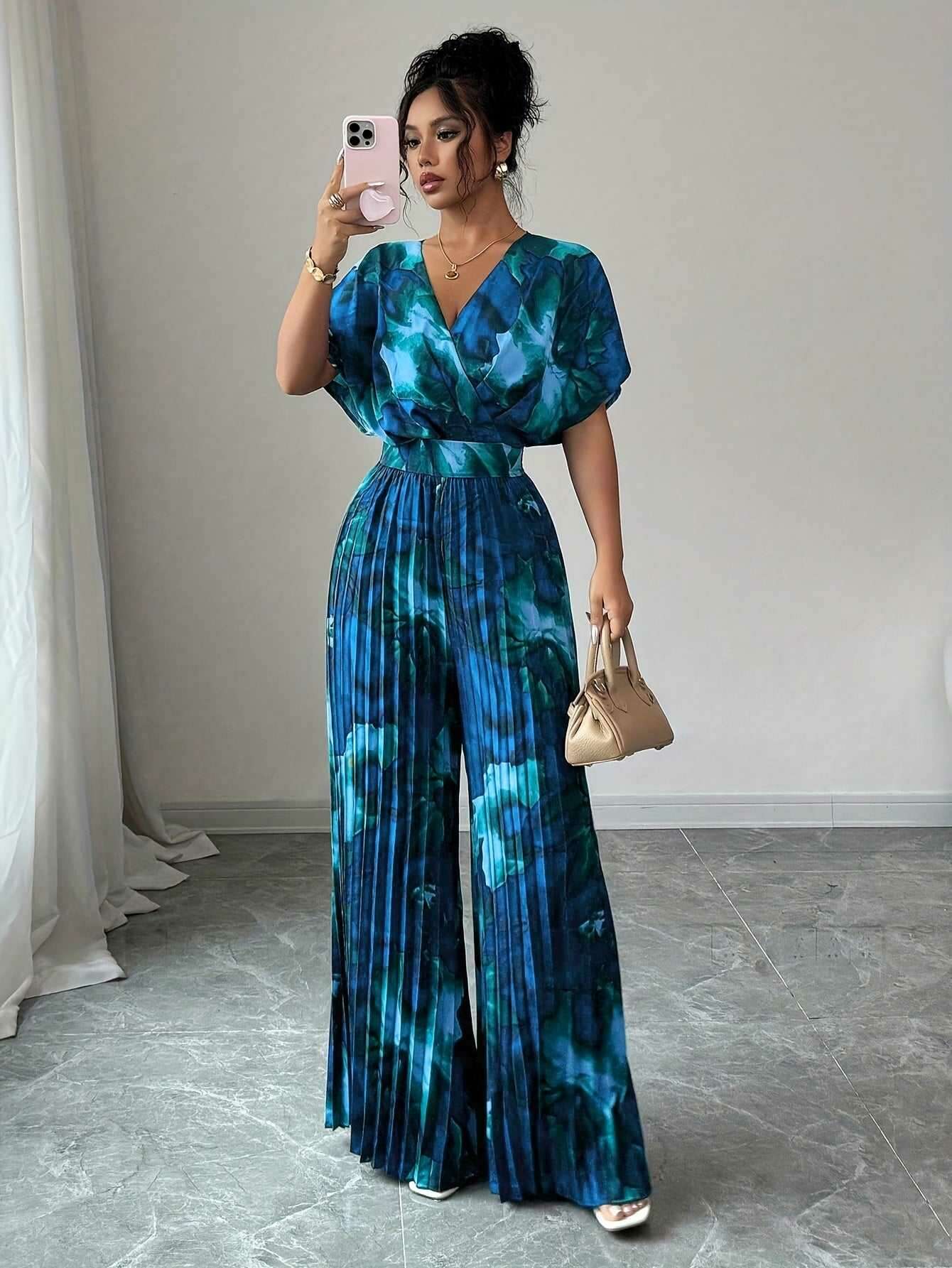 94321584-f207-40e3-835c-f60b664ba04e