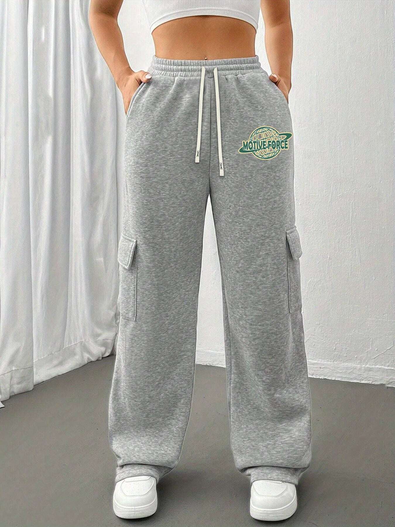 a4a43e7b744a4009b1a4e7e13e90cc02-goods