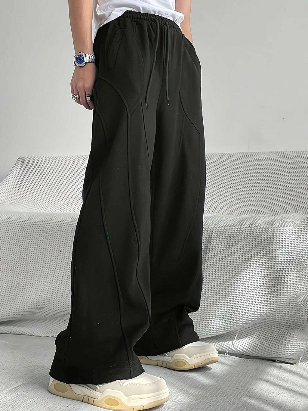 a6d5fe9b-1ae8-4264-80e8-70fecea9d8d2