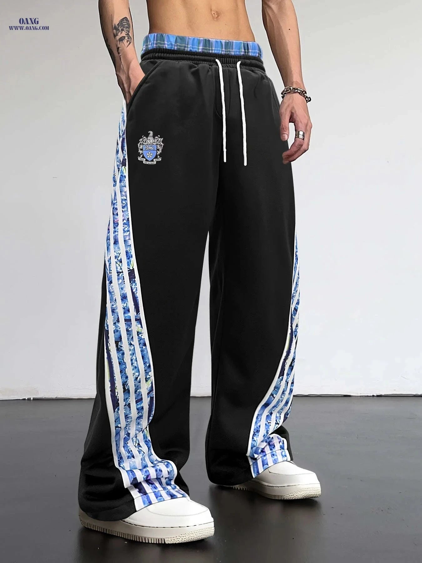 American Retro Striped Joggers - Unique Design with Relaxed Fit   OAXG 