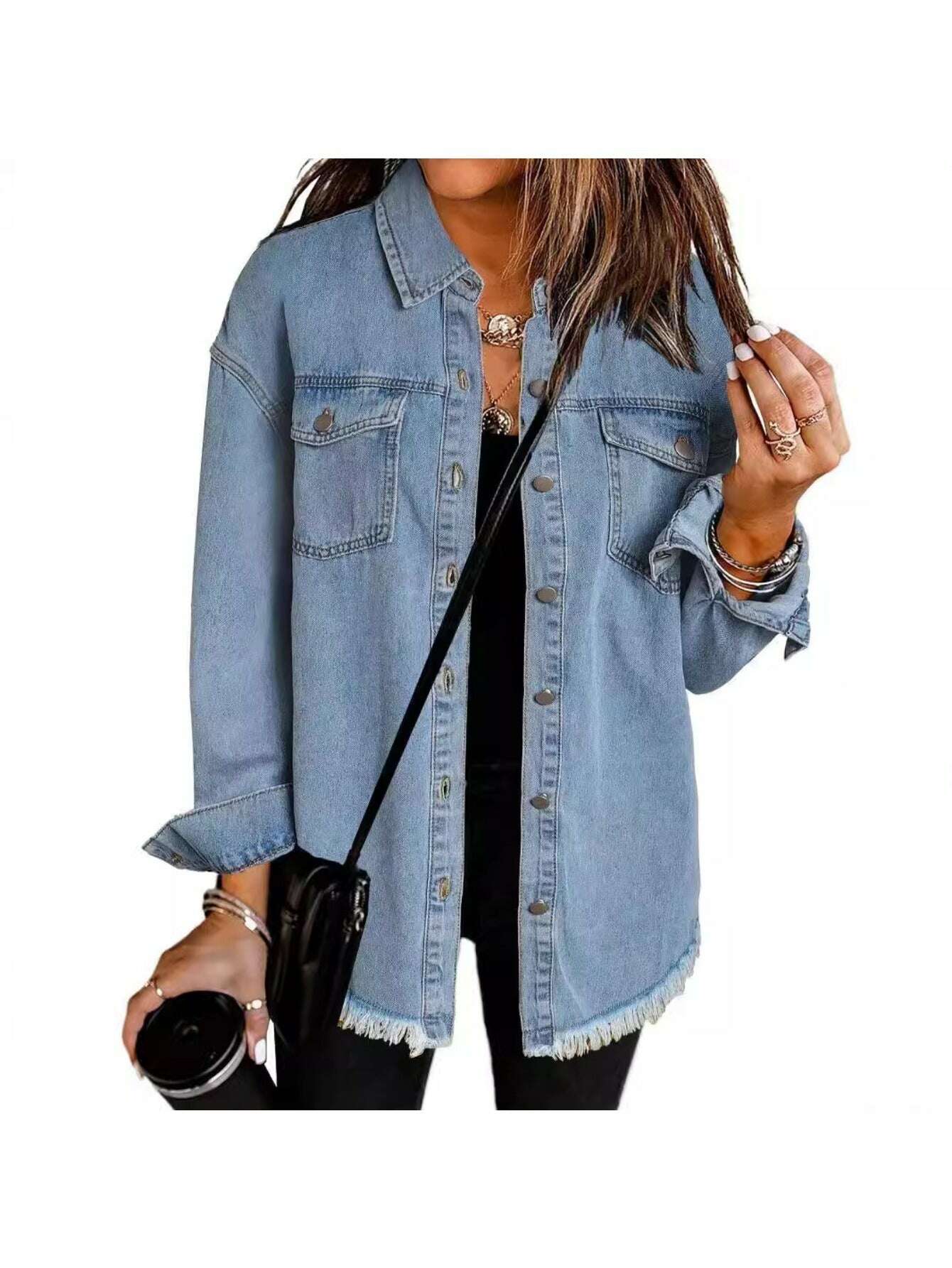 b9f90f9c941b4e2b94caa663079f778d-goods