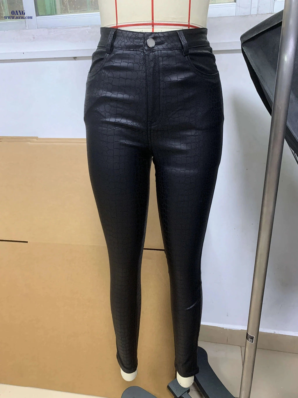BALYEA Women's Coated Skinny Pants - Elegant Solid Color Denim   OAXG Camel / XS