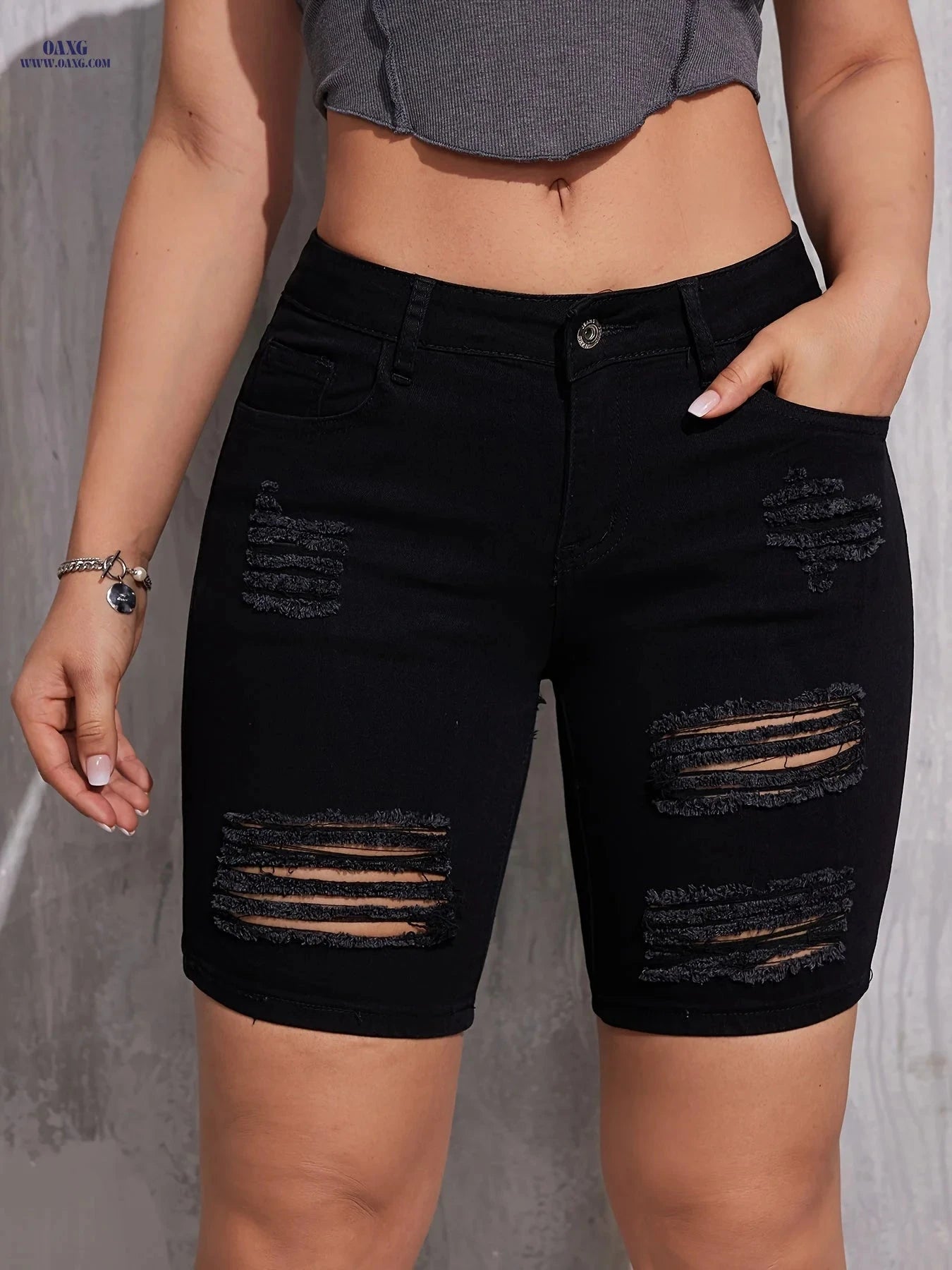 Black Women’s Fitted Cropped Pants - Stylish Denim for Spring/Fall   OAXG 