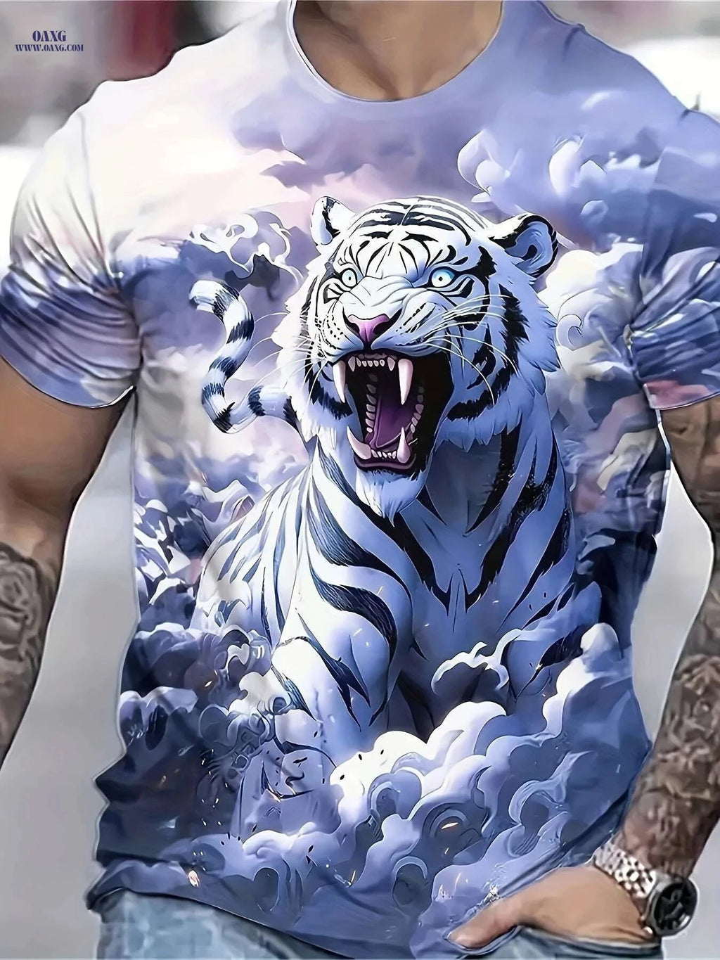 Bold Black & White Tiger Graphic T-Shirt - Soft Casual Summer Tee   OAXG 