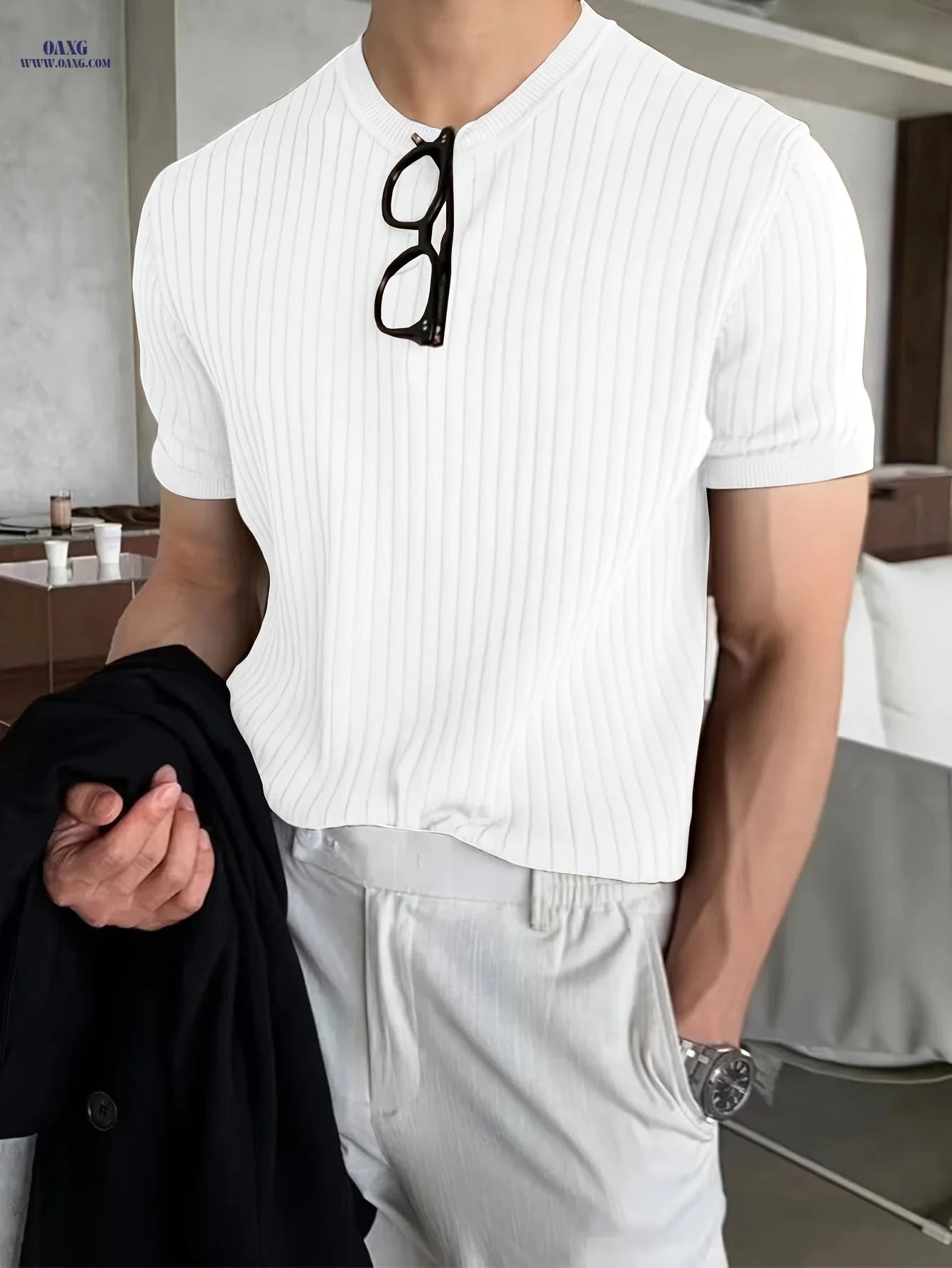 Border Men's Striped Knit Sweater - Short Sleeve, Casual Fit   OAXG 