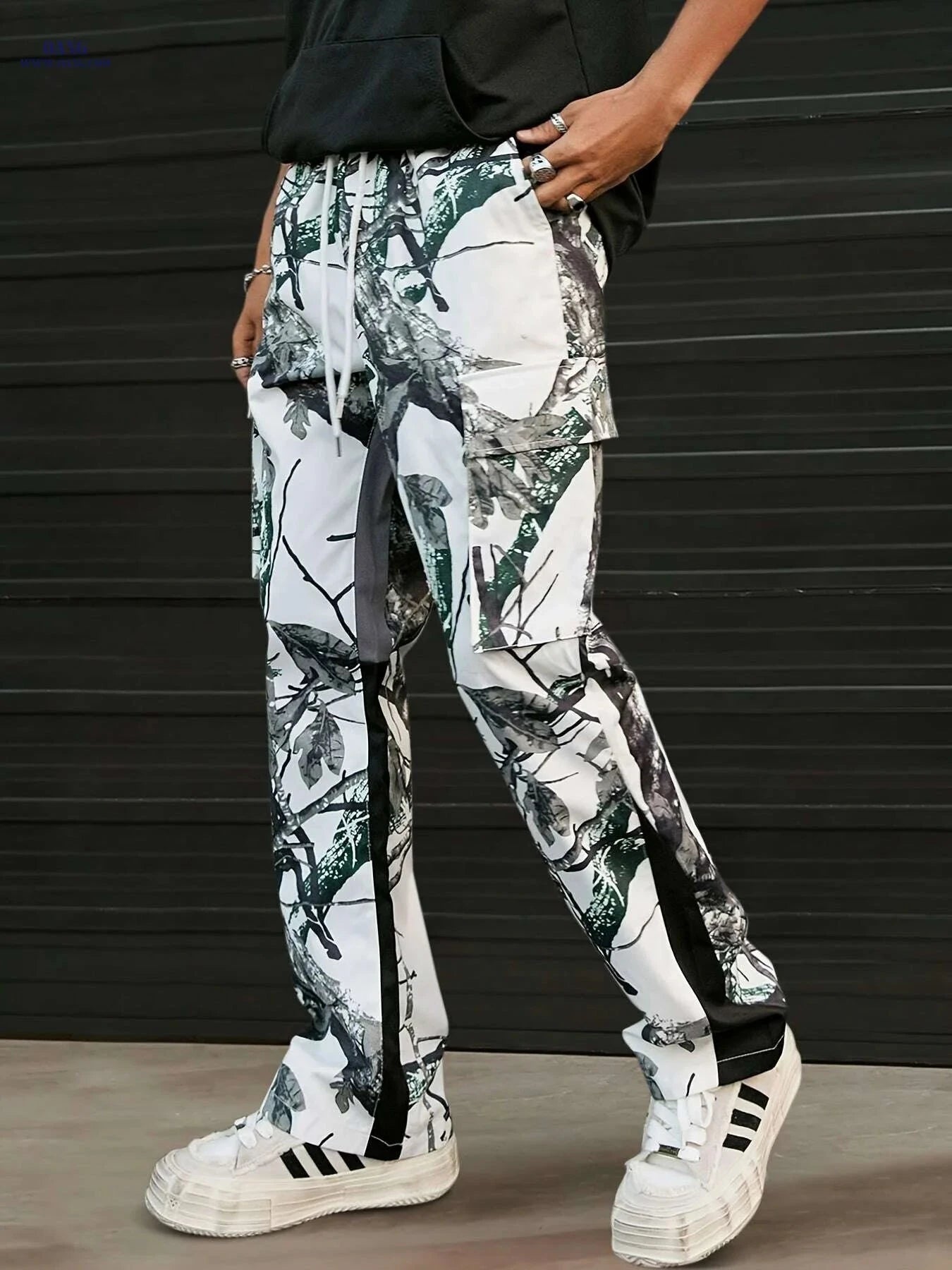 Camo Cargo Pants - All-Season Comfort, Multiple Pockets, Machine Washable   OAXG 
