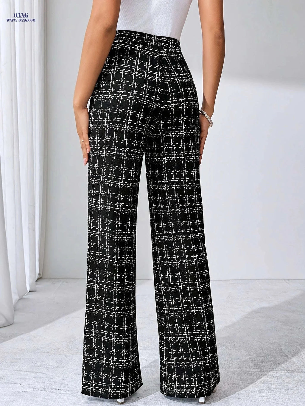 Casual Black Plaid Straight-Leg Pants - Perfect for All Seasons   OAXG 