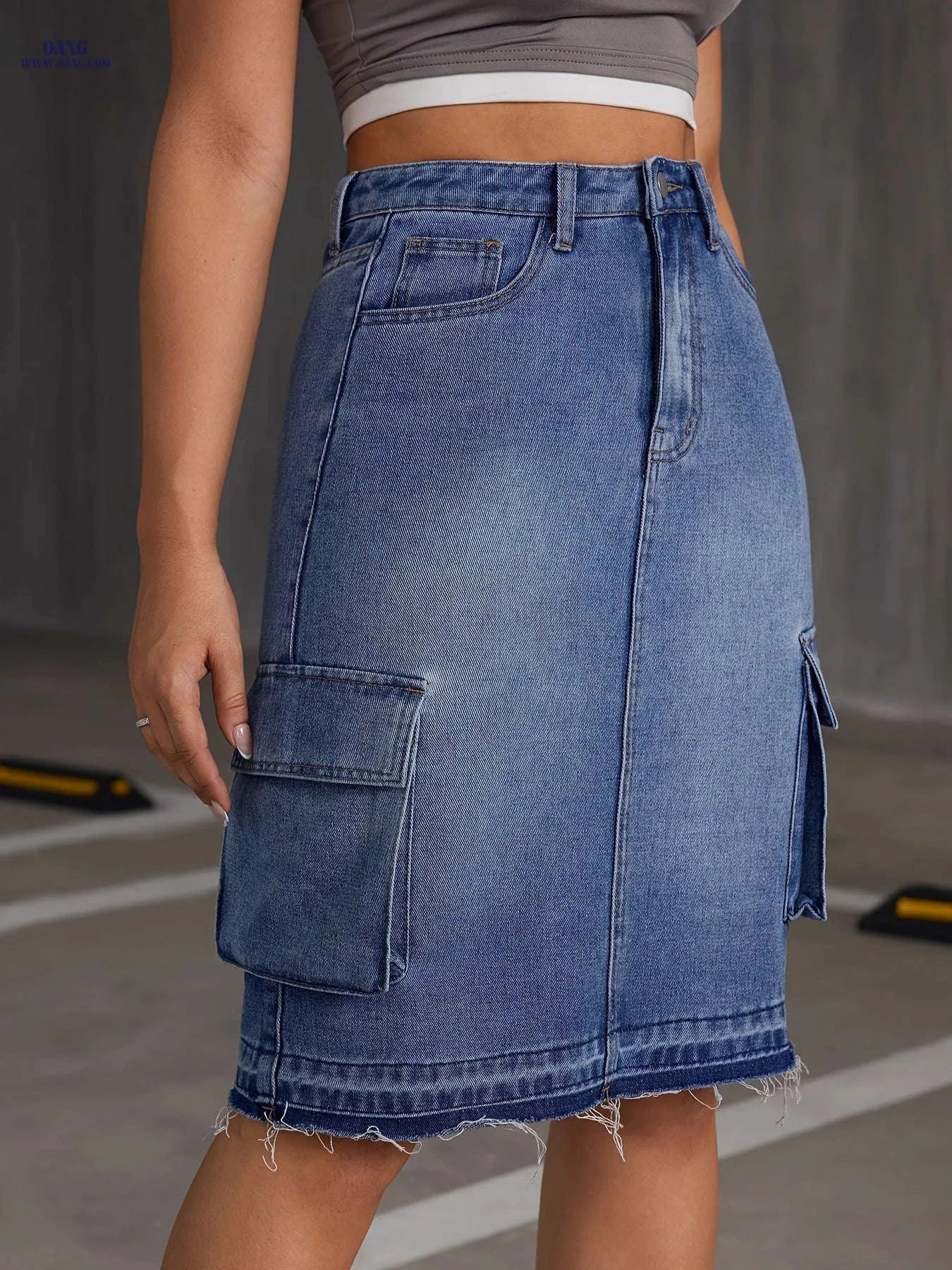 Casual Denim Mid-Skirt with Pockets - Ideal for Spring & Summer   OAXG 