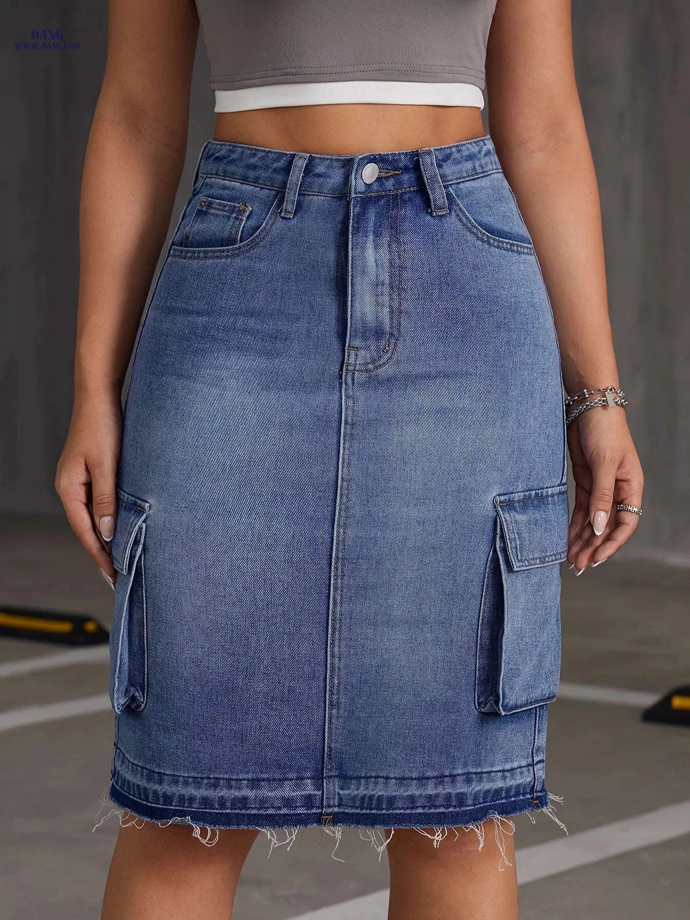Casual Denim Mid-Skirt with Pockets - Ideal for Spring & Summer   OAXG 