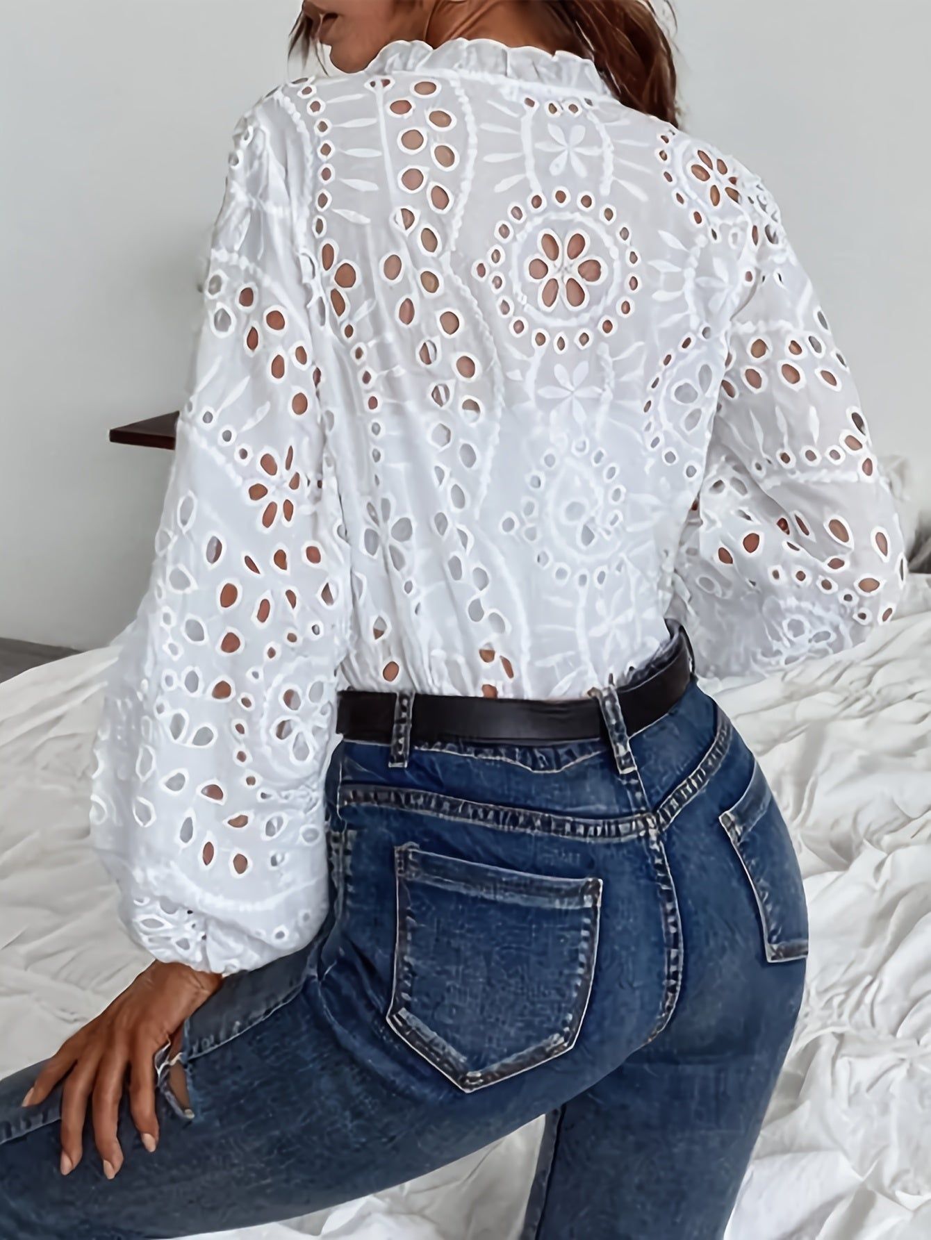 Casual Long-Sleeve Shirt Made of Embroidered Lace Fabric for Women   OAXG White / S