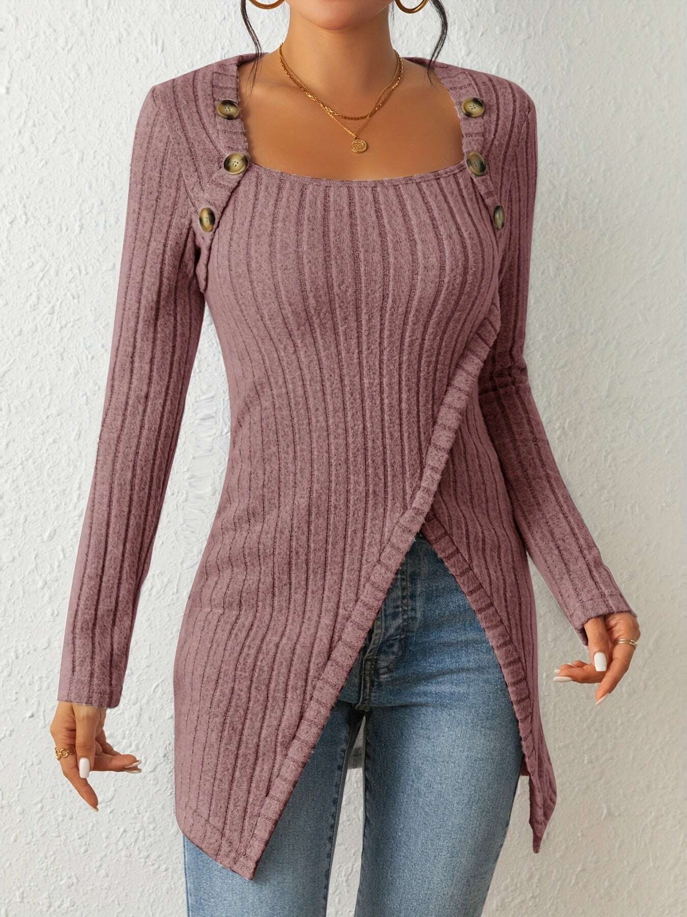 Casual Square Neck Slim Fit T-Shirt - Button Decor & Slit Hem   OAXG 