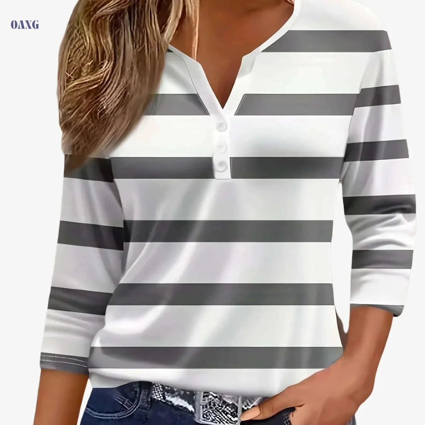 Casual Women's V-Neck T-Shirt - Striped Print, Three Quarter Sleeve   OAXG 