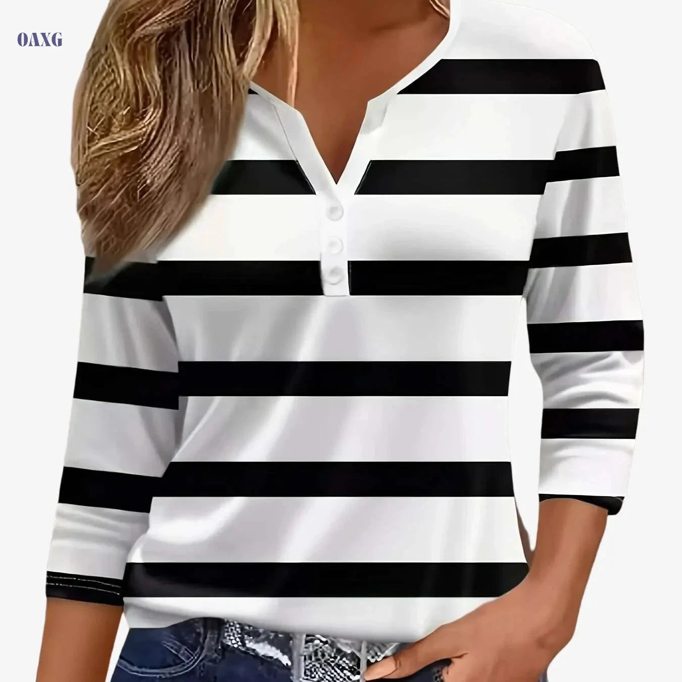 Casual Women's V-Neck T-Shirt - Striped Print, Three Quarter Sleeve   OAXG 