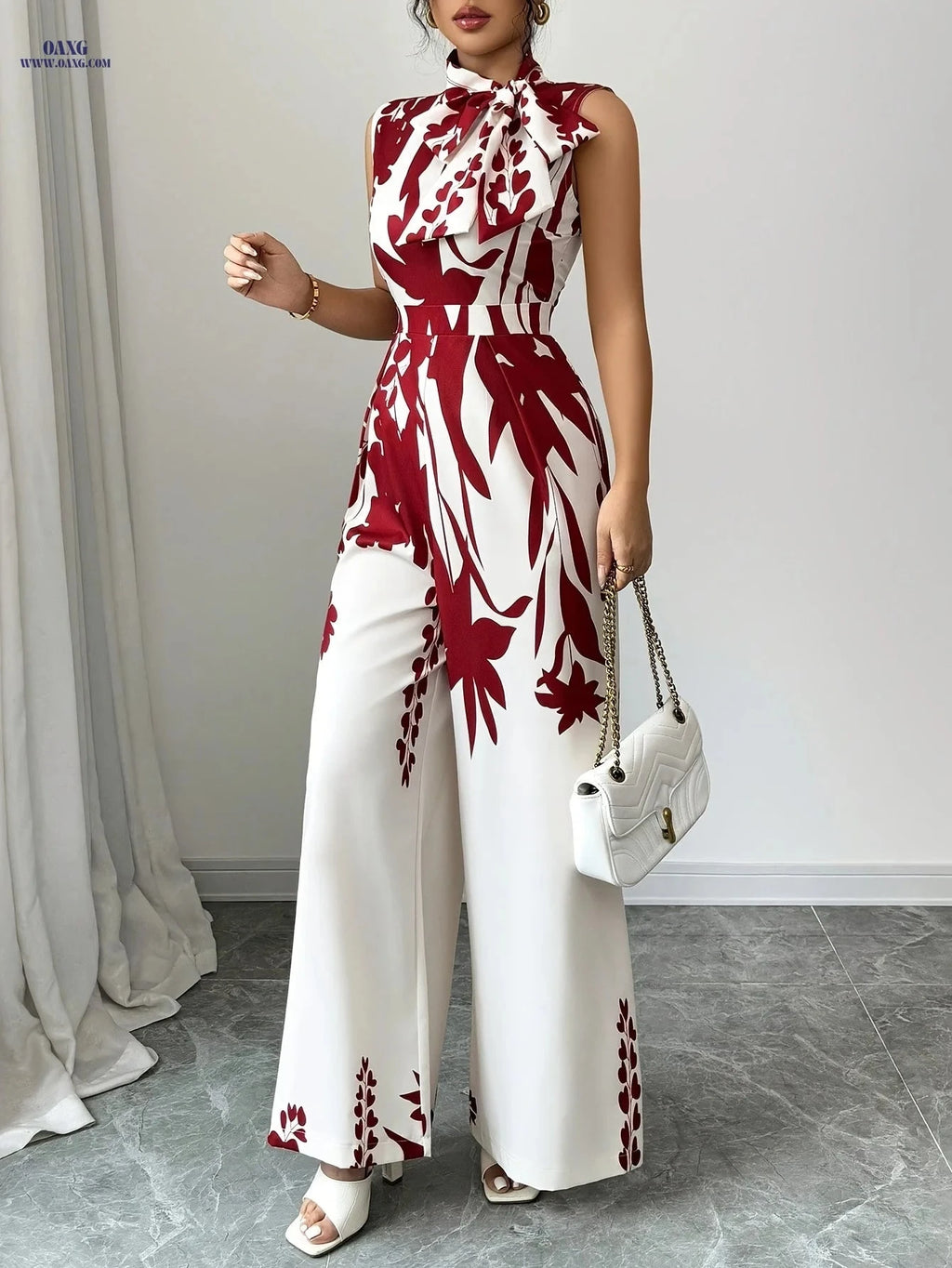 Chic Floral Print Jumpsuit - Red and White Sleeveless Design   OAXG Burgundy / XS
