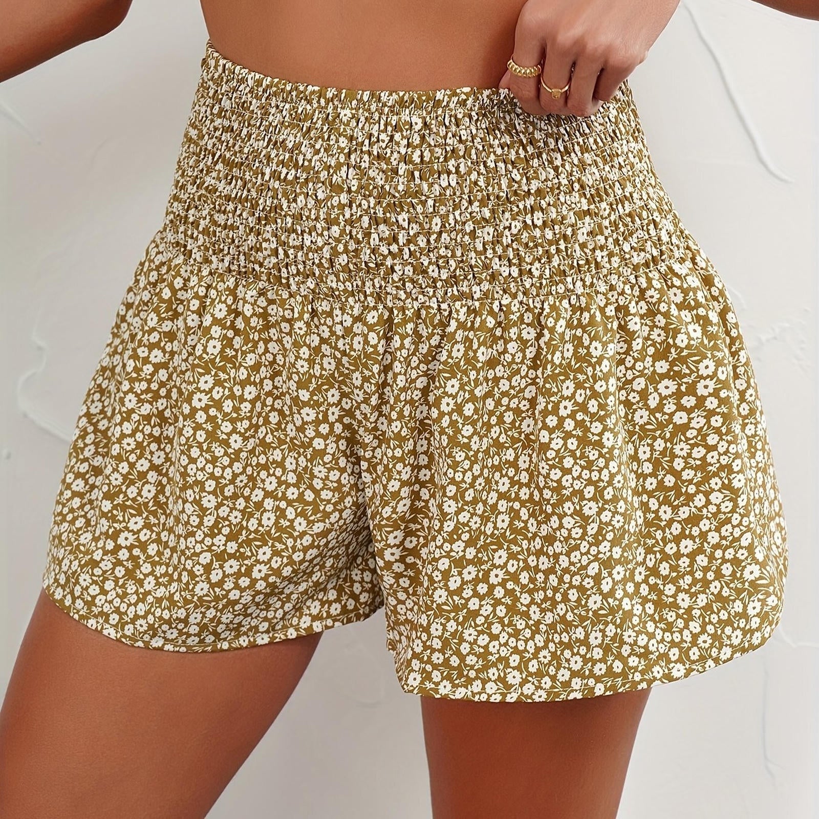 Chic Floral Women's Short Pants - Stylish Summer Fashion   OAXG 