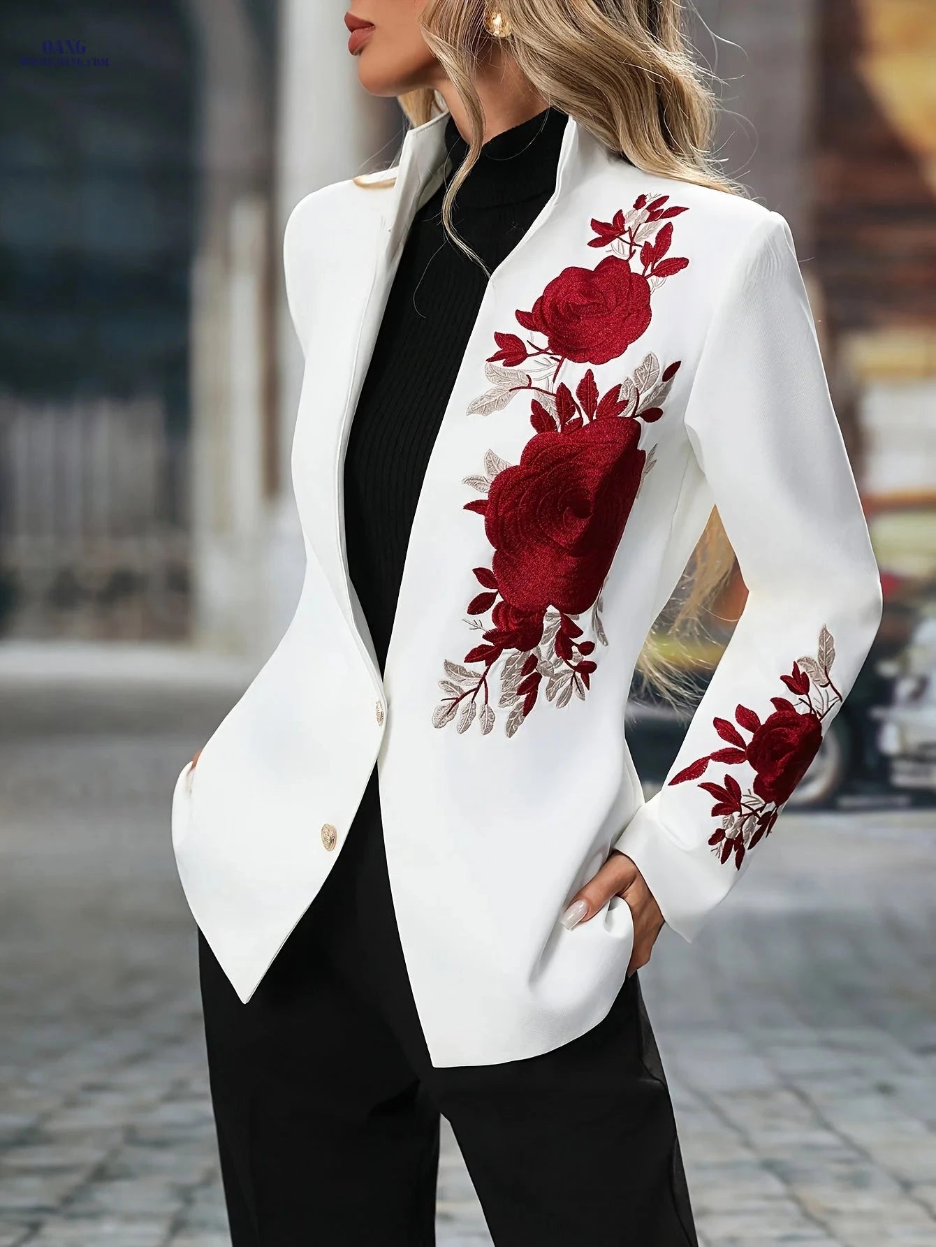 Chic Single-Breasted Blazer with Red Rose Embroidery - Fashion Layer   OAXG 