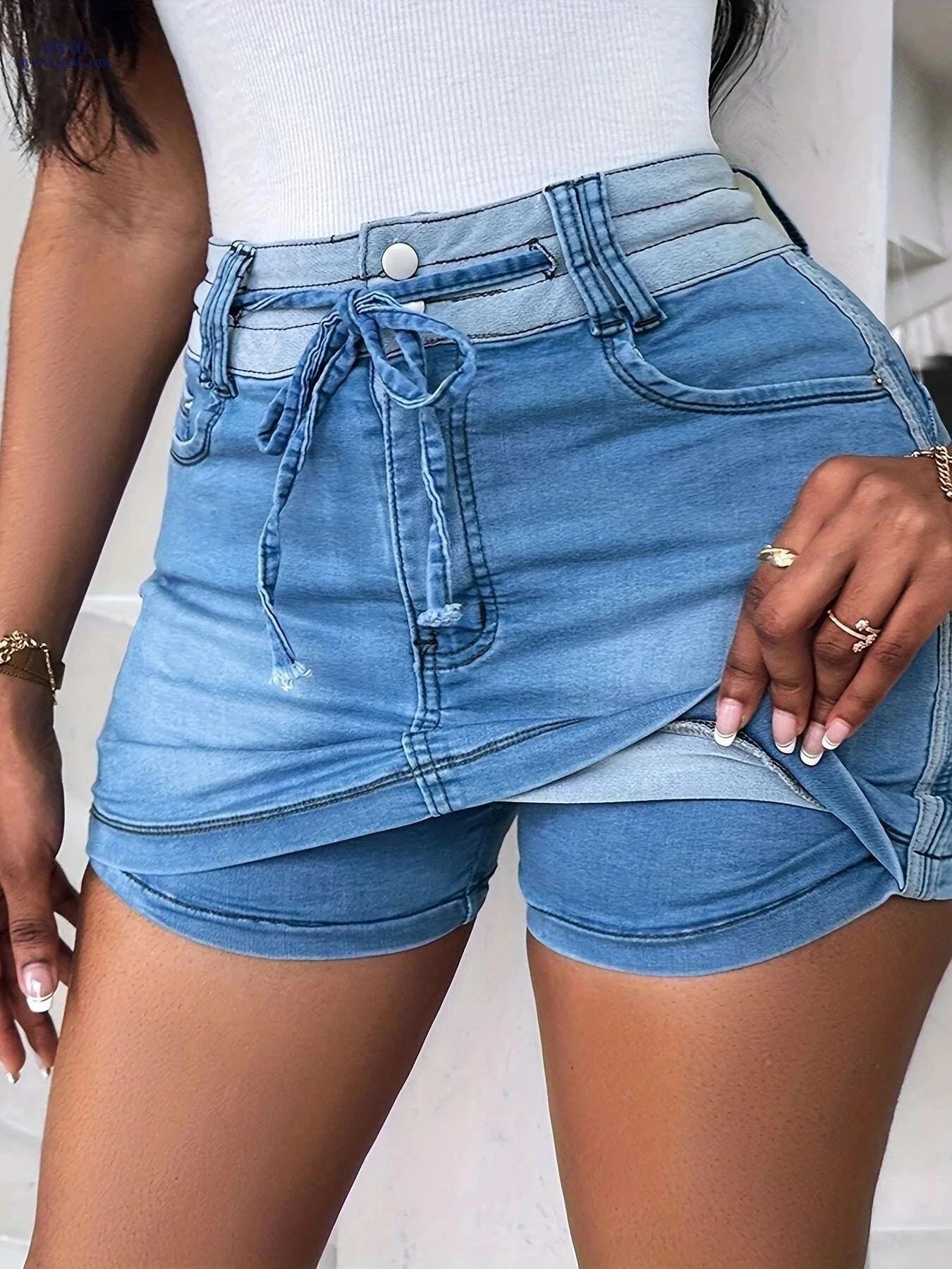 CHICME Women's Contrast Color Denim Skorts - Adjustable Waist, Pockets   OAXG 