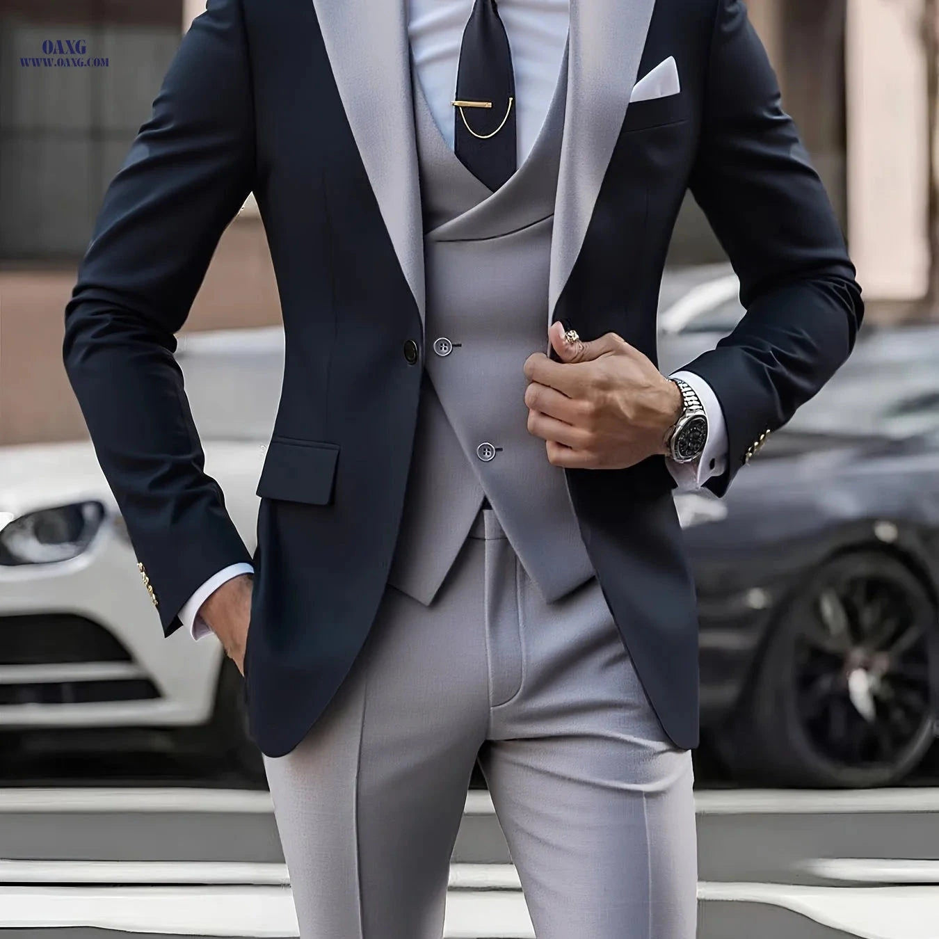 Classic Men's Three-Piece Suit Set - Blazer, Vest & Trousers   OAXG 
