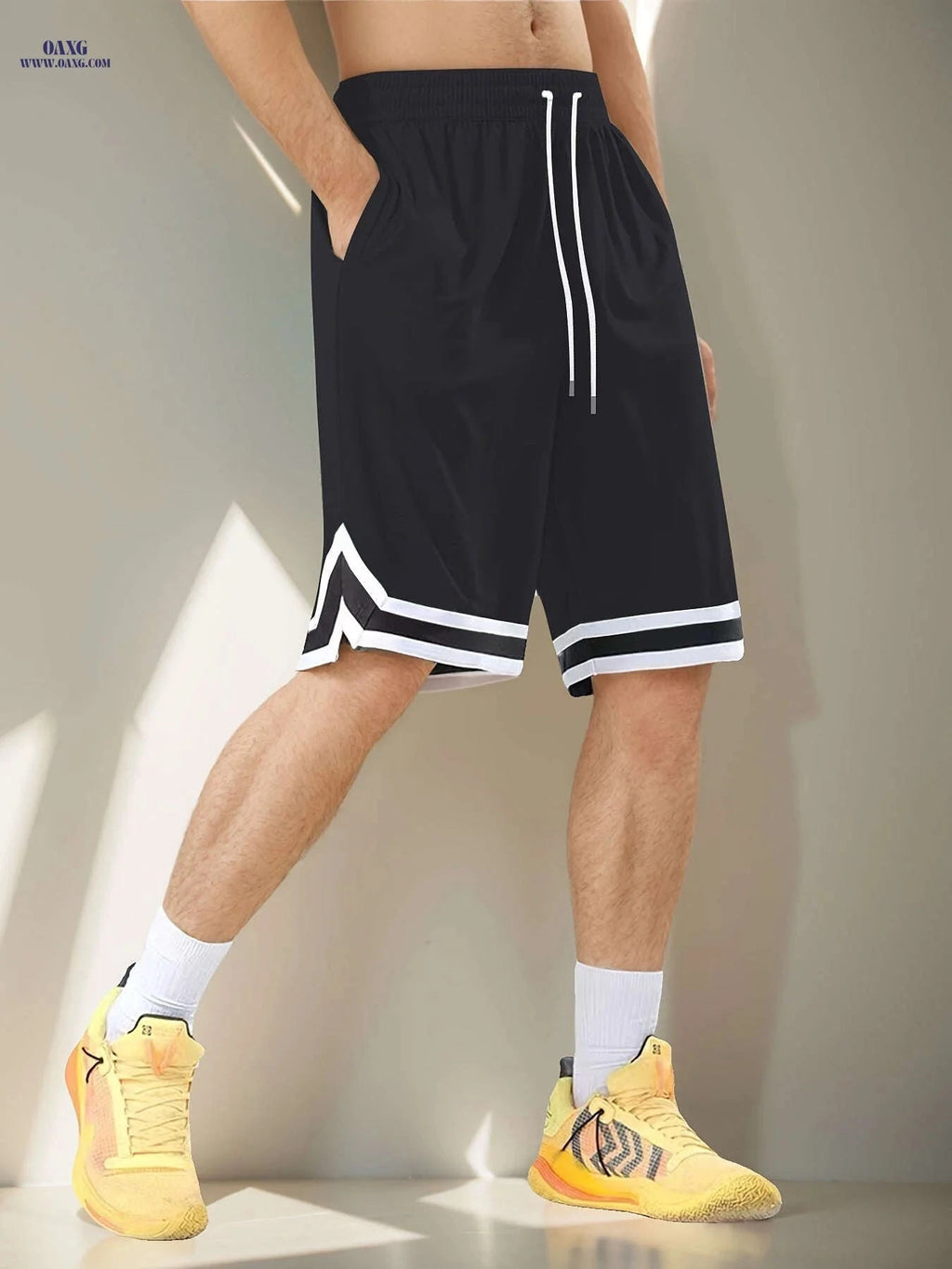 Claude’s Oversized Solid Color Shorts - High Waist, Casual Comfort   OAXG 