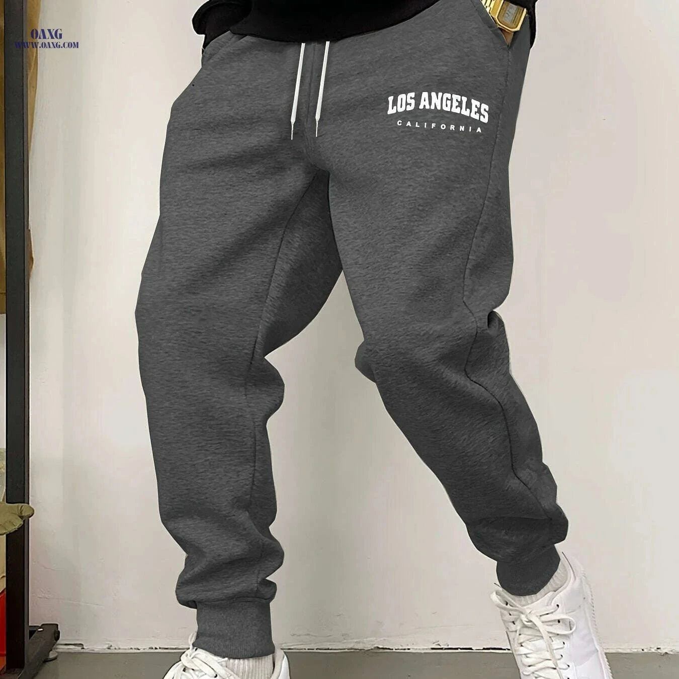 Cozy LA Print Sweatpants - Ultra-Soft Casual Joggers for Men   OAXG 