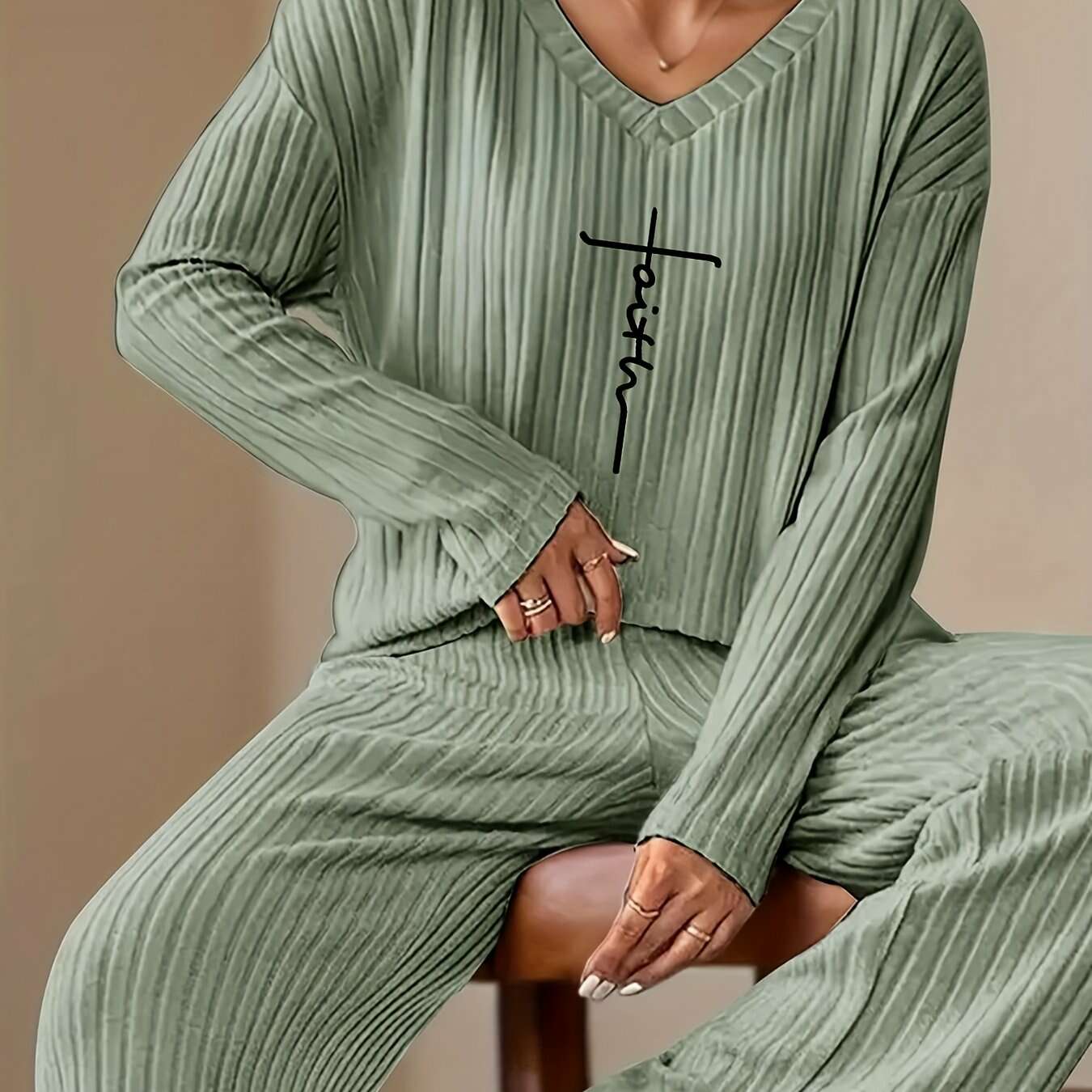 d06a6a773a0f32c808f9f4a2a46ff7de_0f2574775ecc