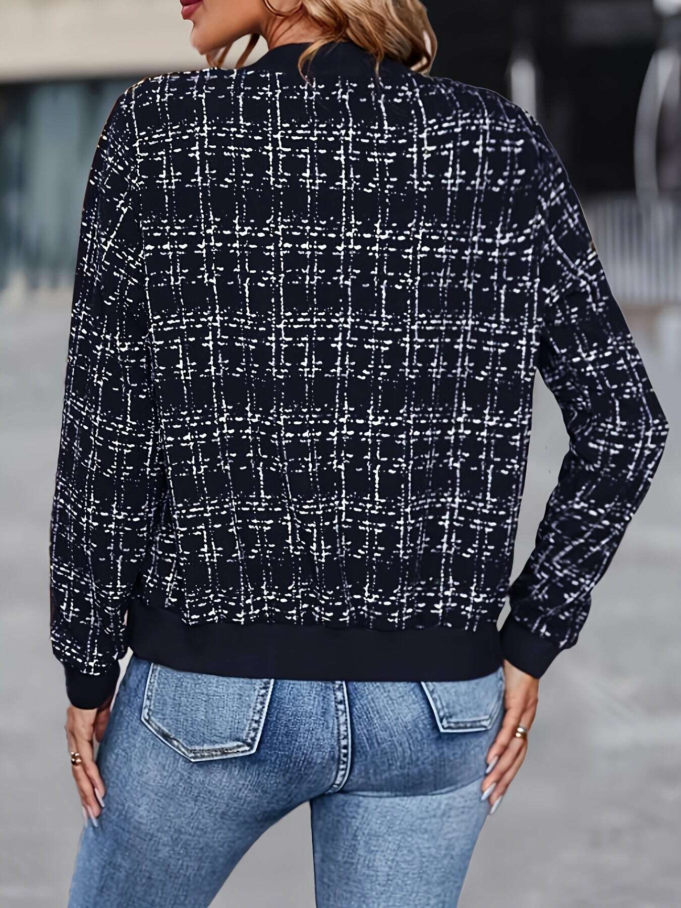 d3e25646-a4c2-4847-b750-bf61c6d27a3a