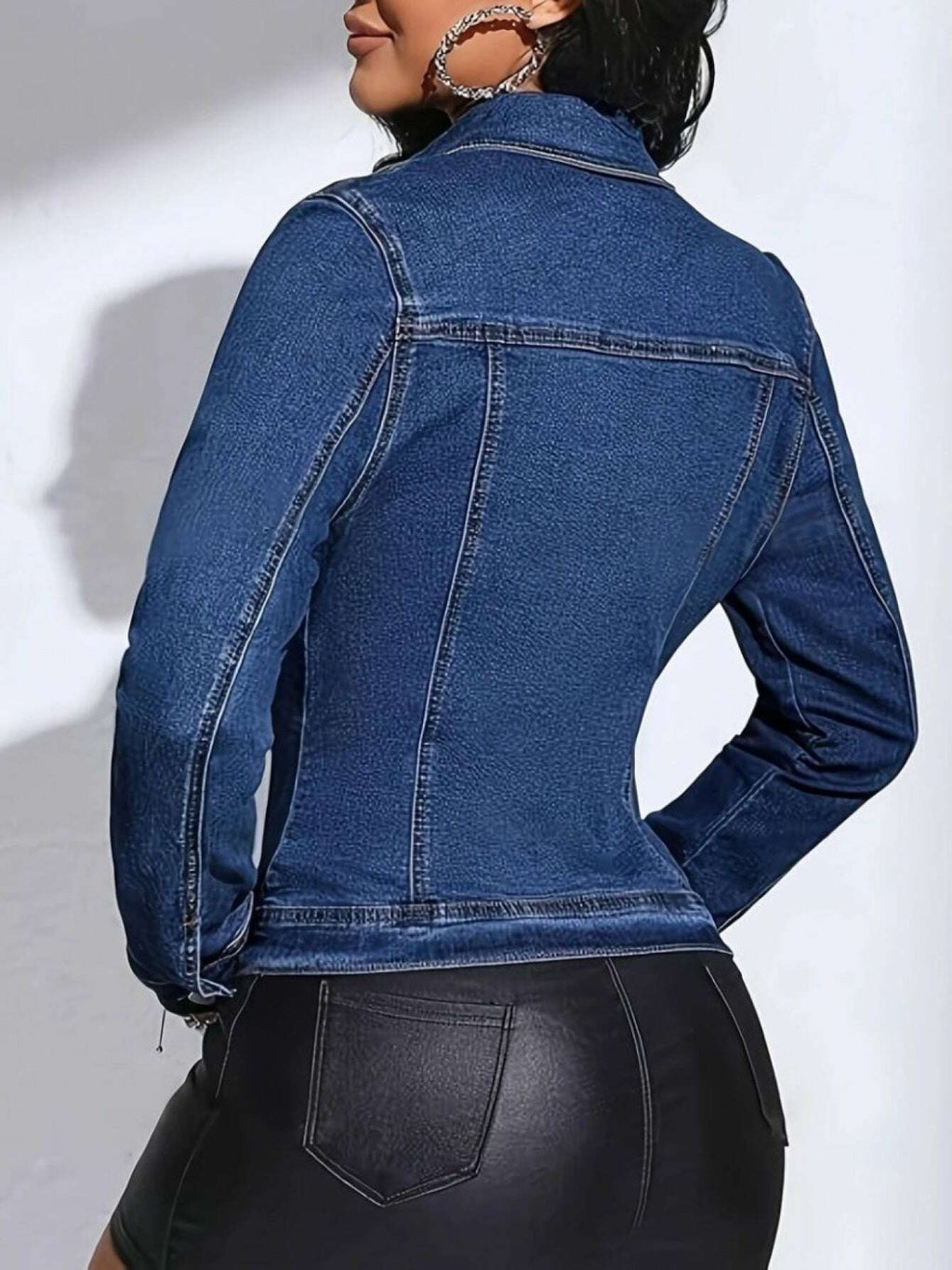 d9e83a405bcb44b78373534537f966ee-goods