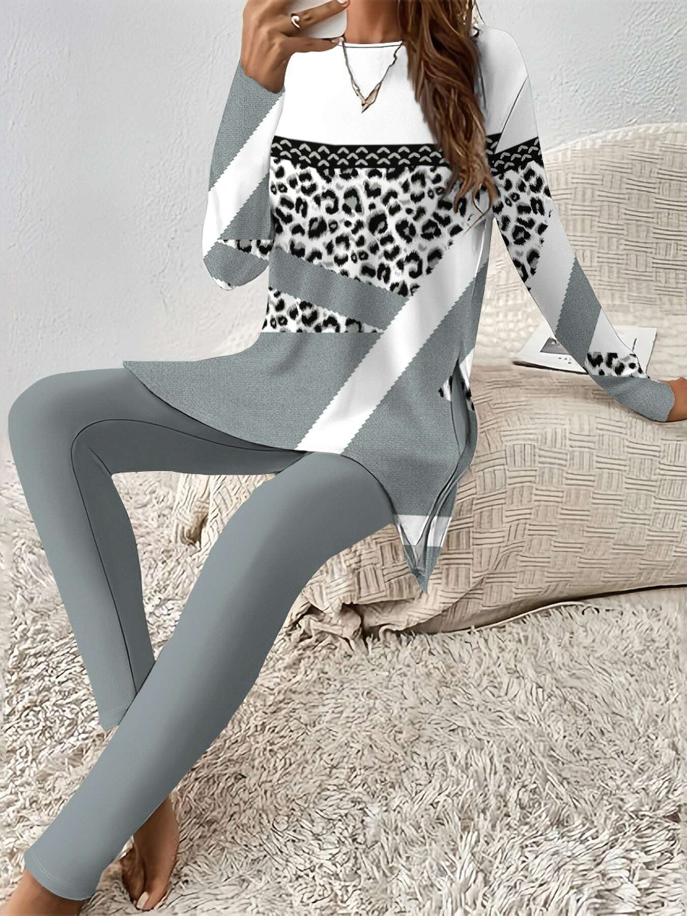 f5618b8900f1432bafebb5e3a41b5bd5-goods