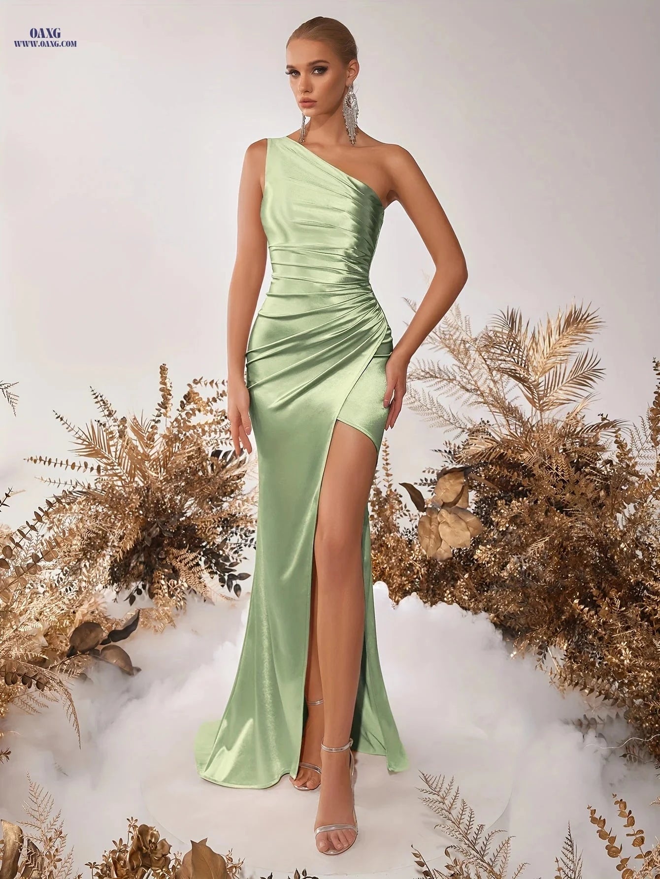 Elegant Asymmetrical Shoulder High-Slit Party Dress - Bodycon Style   OAXG 
