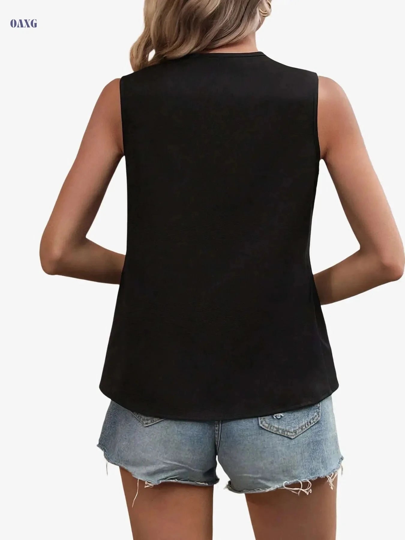 Elegant Asymmetrical Sleeveless Shirt - Two-Tone Cutout Design   OAXG Black+White / S