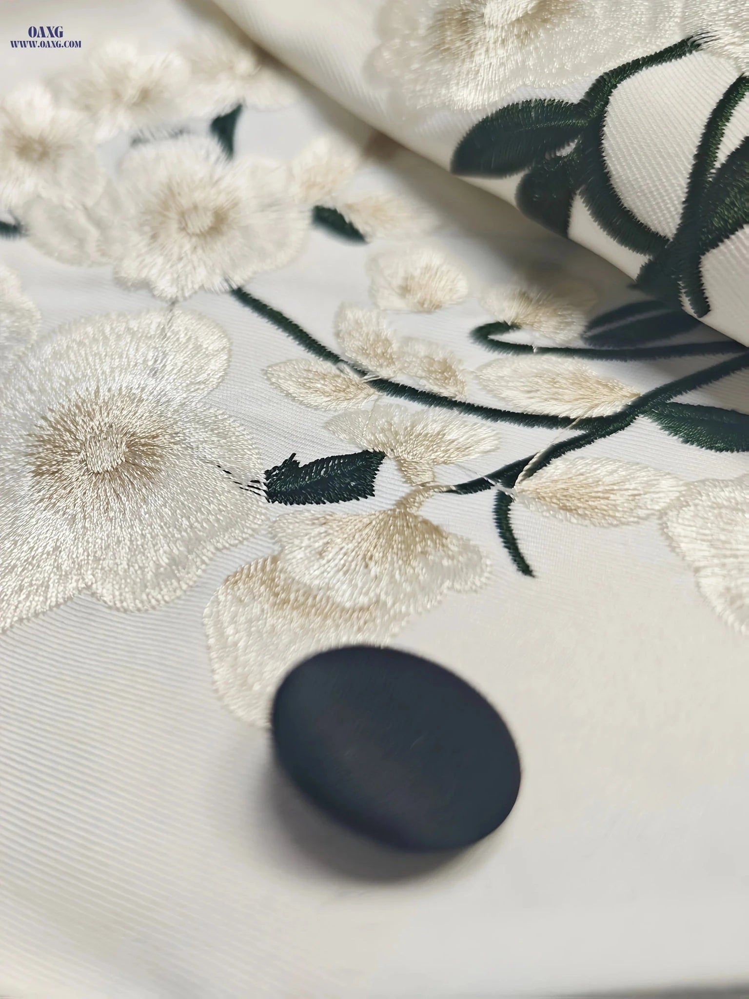 Elegant Black and White Floral Blazer - Slim Fit for Office Use   OAXG 