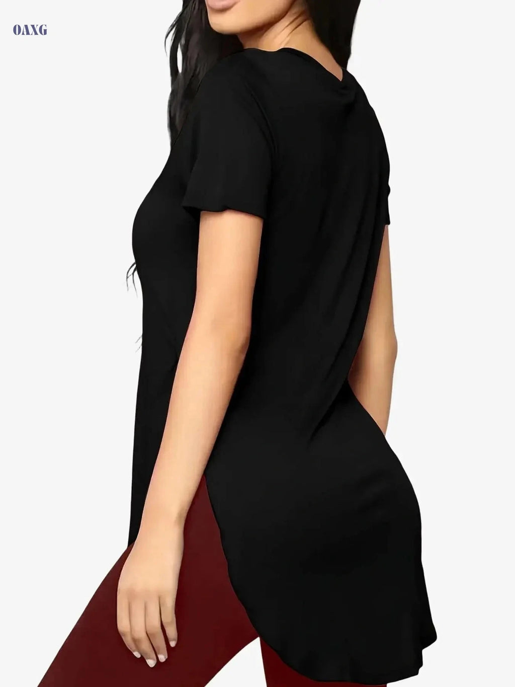 Elegant Black T-Shirt for Women - "Mama Needs Coffee" Print   OAXG 