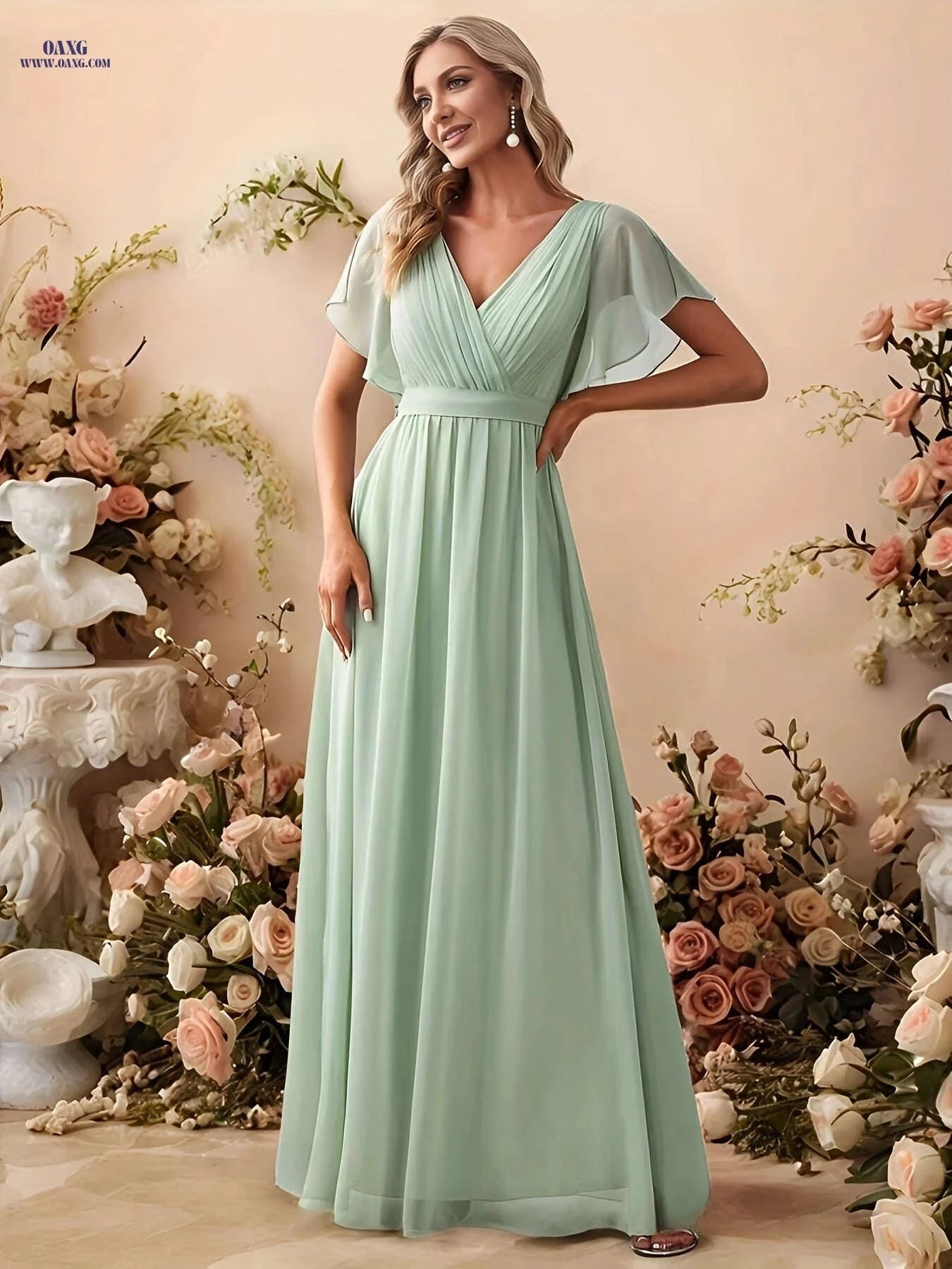 Elegant Chiffon Strapless Wedding Dress - Pleated Butterfly Sleeves   OAXG 