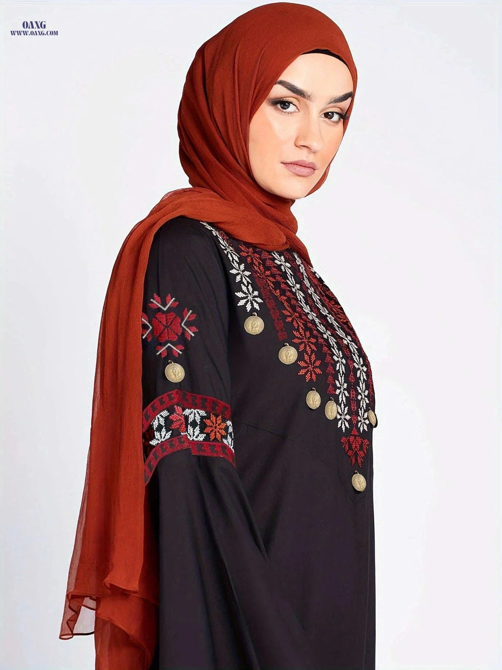 Elegant Embroidered Kaftan Dress - Middle Eastern Floral Patterns   OAXG 