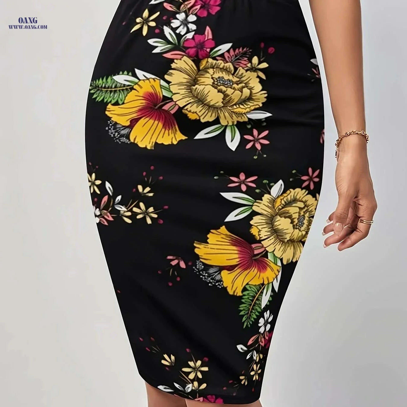 Elegant Floral Pencil Skirt - Stretchy Women's Mid-Weight Fabric   OAXG Black / S