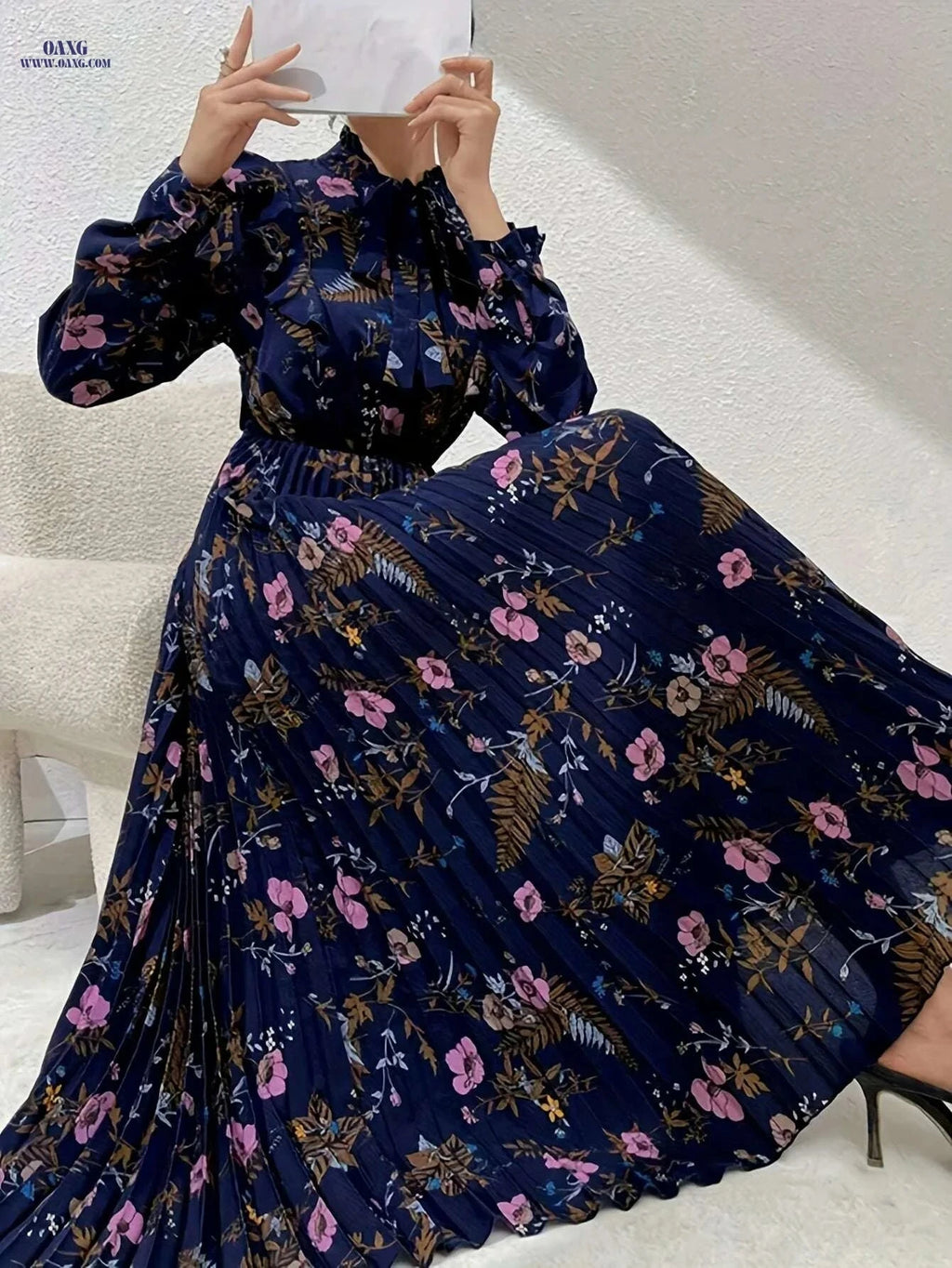 Elegant Floral Print Cheongsam Dress - Ruffle Detail & Swing Skirt   OAXG Coral / XS